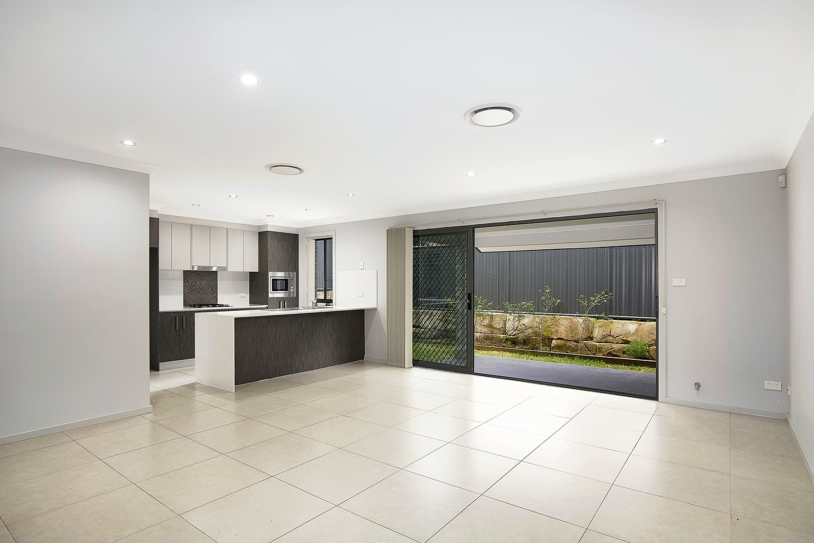 10/8 Fielder Street, West Gosford, West Gosford - Thumbnail 2