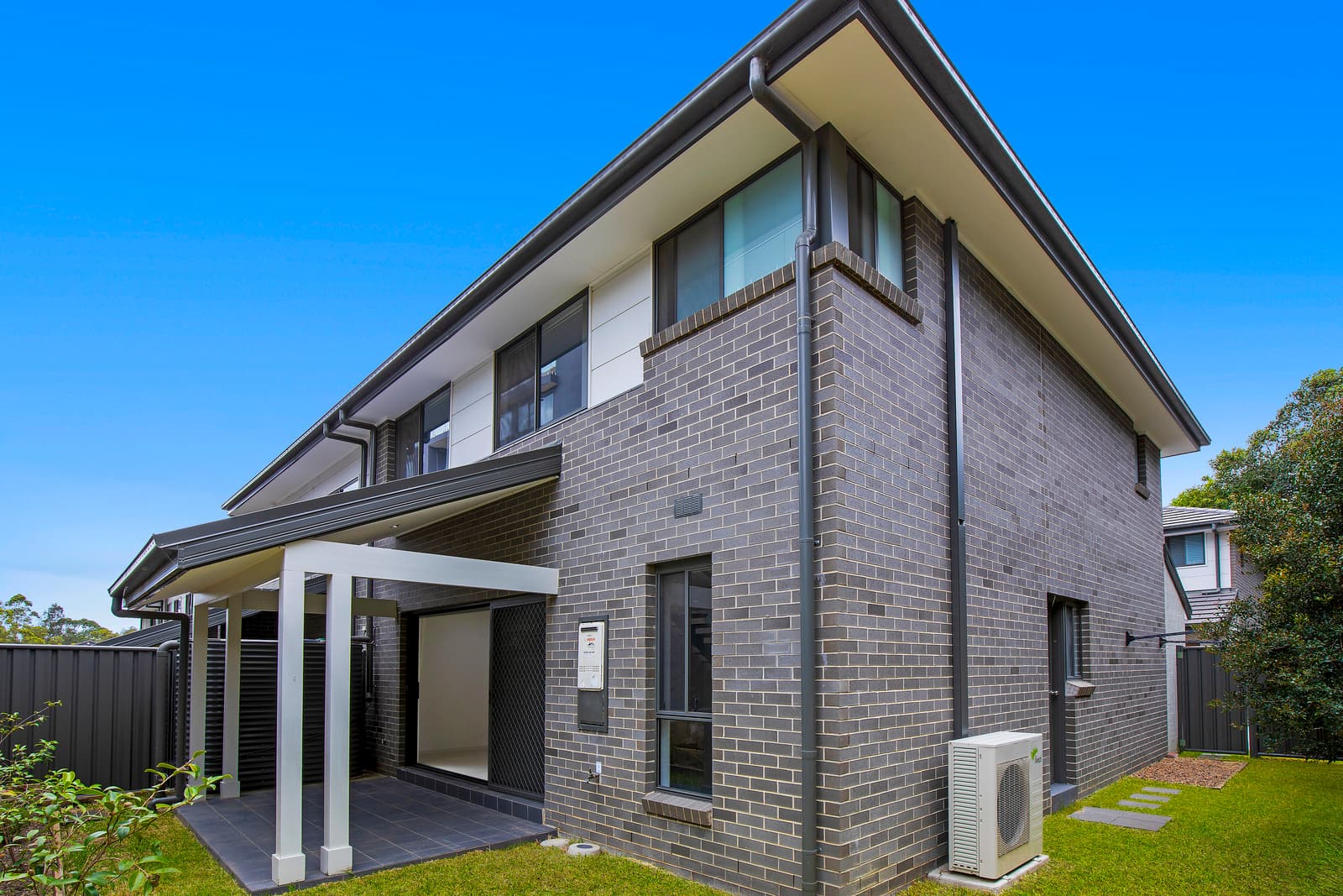 10/8 Fielder Street, West Gosford, West Gosford - Thumbnail 6