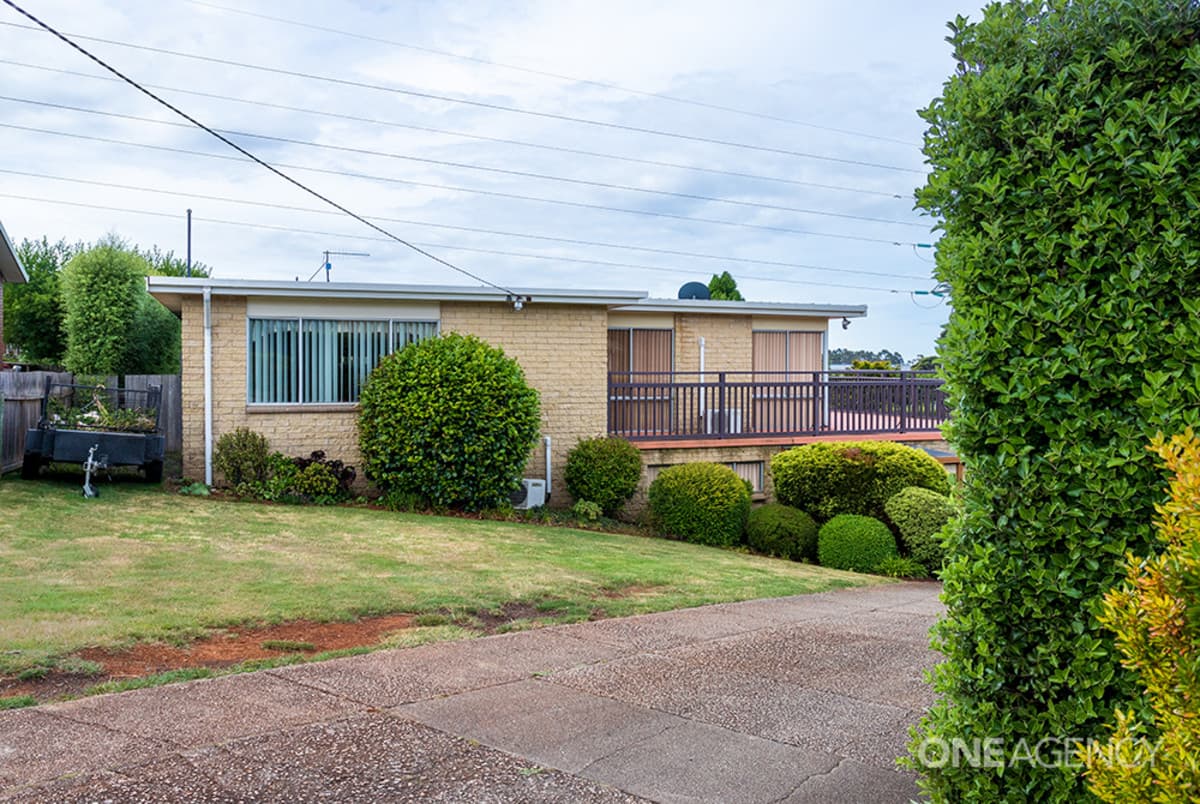 11 Amanda Court, Romaine, Romaine - Thumbnail 2