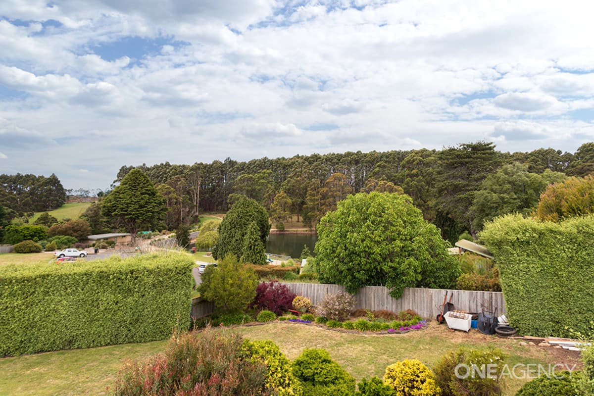 11 Amanda Court, Romaine, Romaine - Thumbnail 3