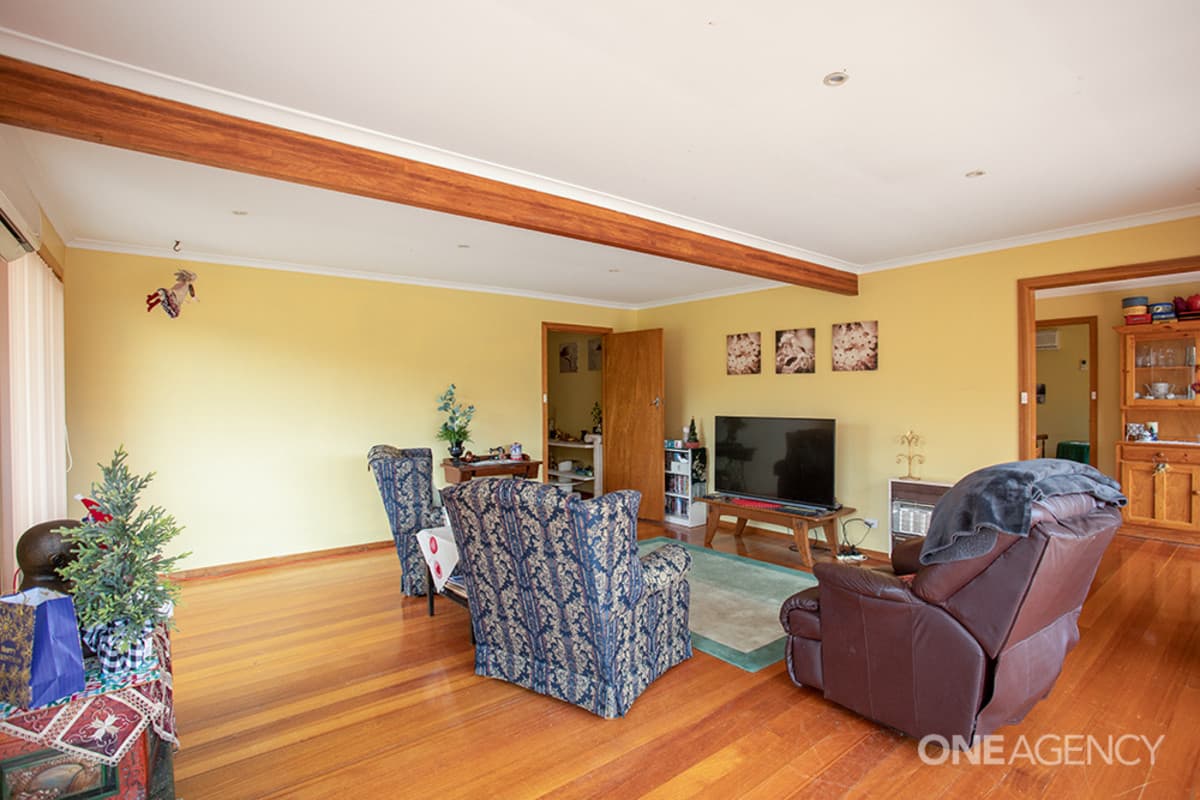 11 Amanda Court, Romaine, Romaine - Thumbnail 5