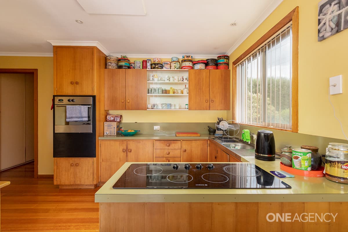 11 Amanda Court, Romaine, Romaine - Thumbnail 7