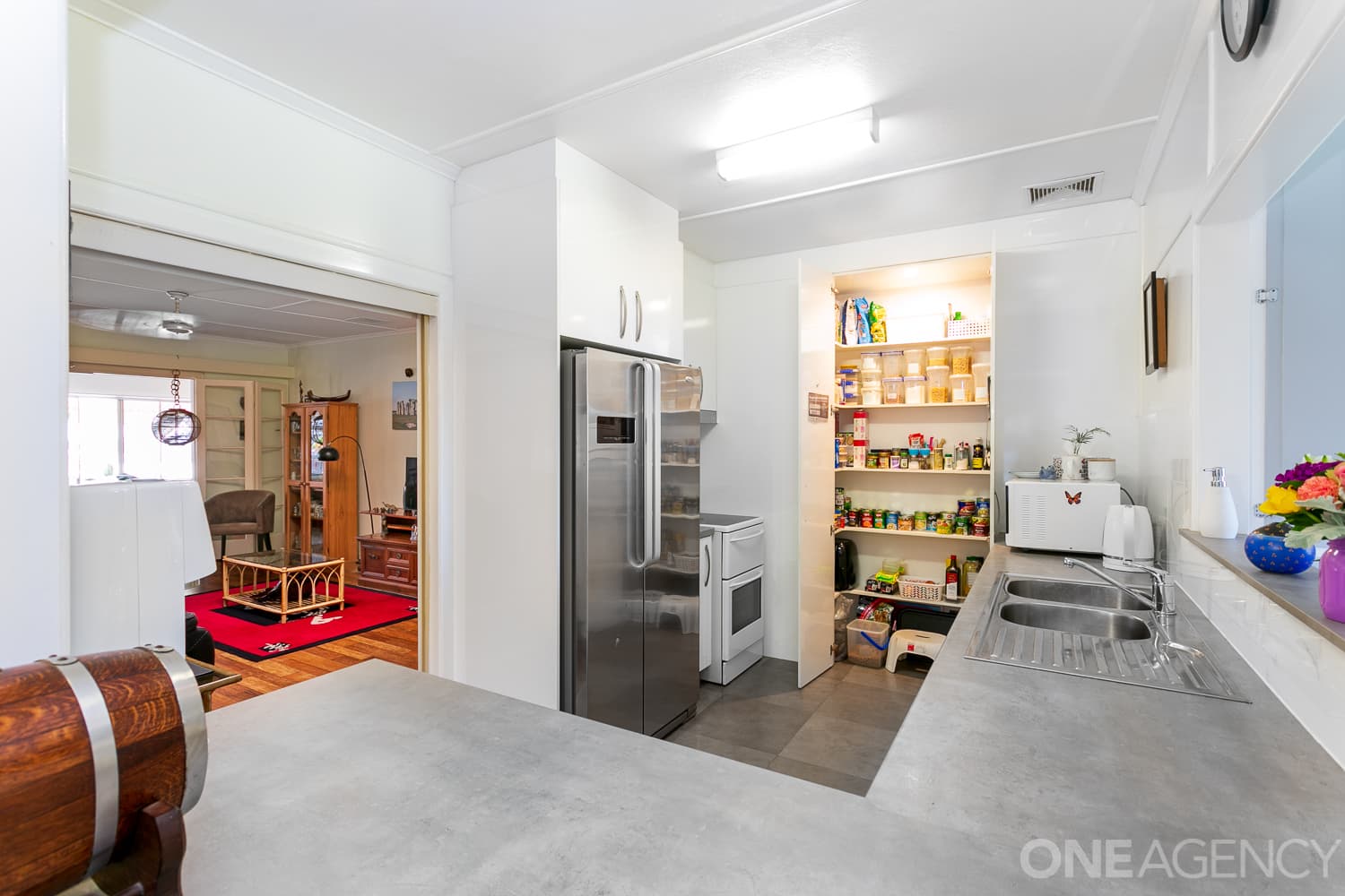 82 Thomas Street, Clontarf, Clontarf - Thumbnail 4