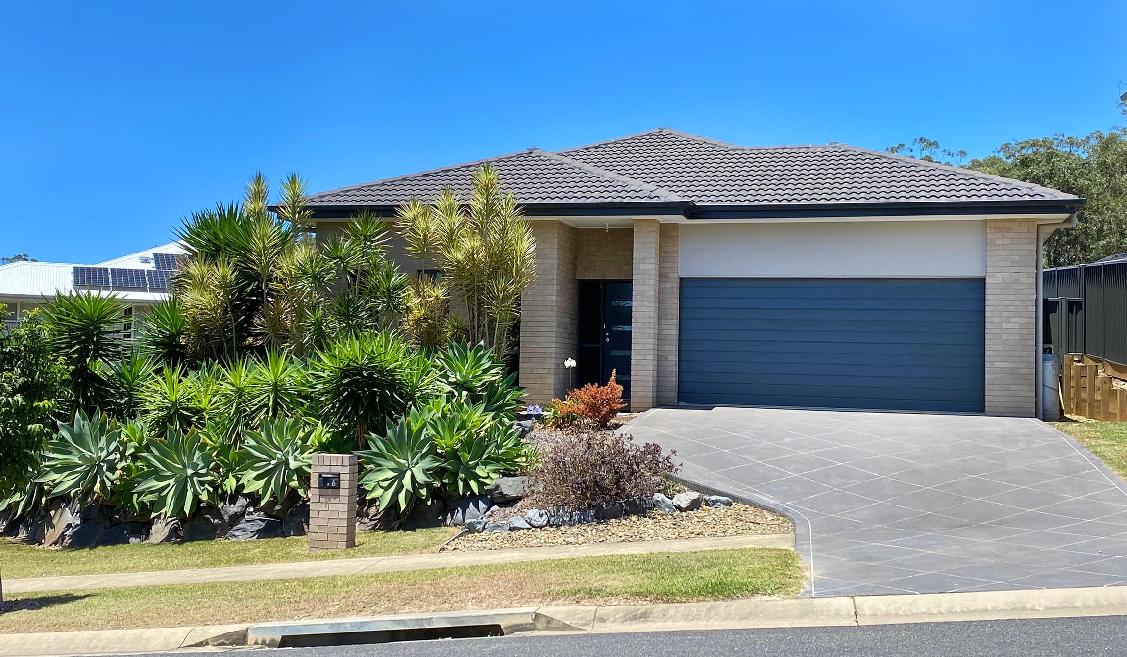 6 Seacrest Boulevard, Sandy Beach, Sandy Beach - Image 1