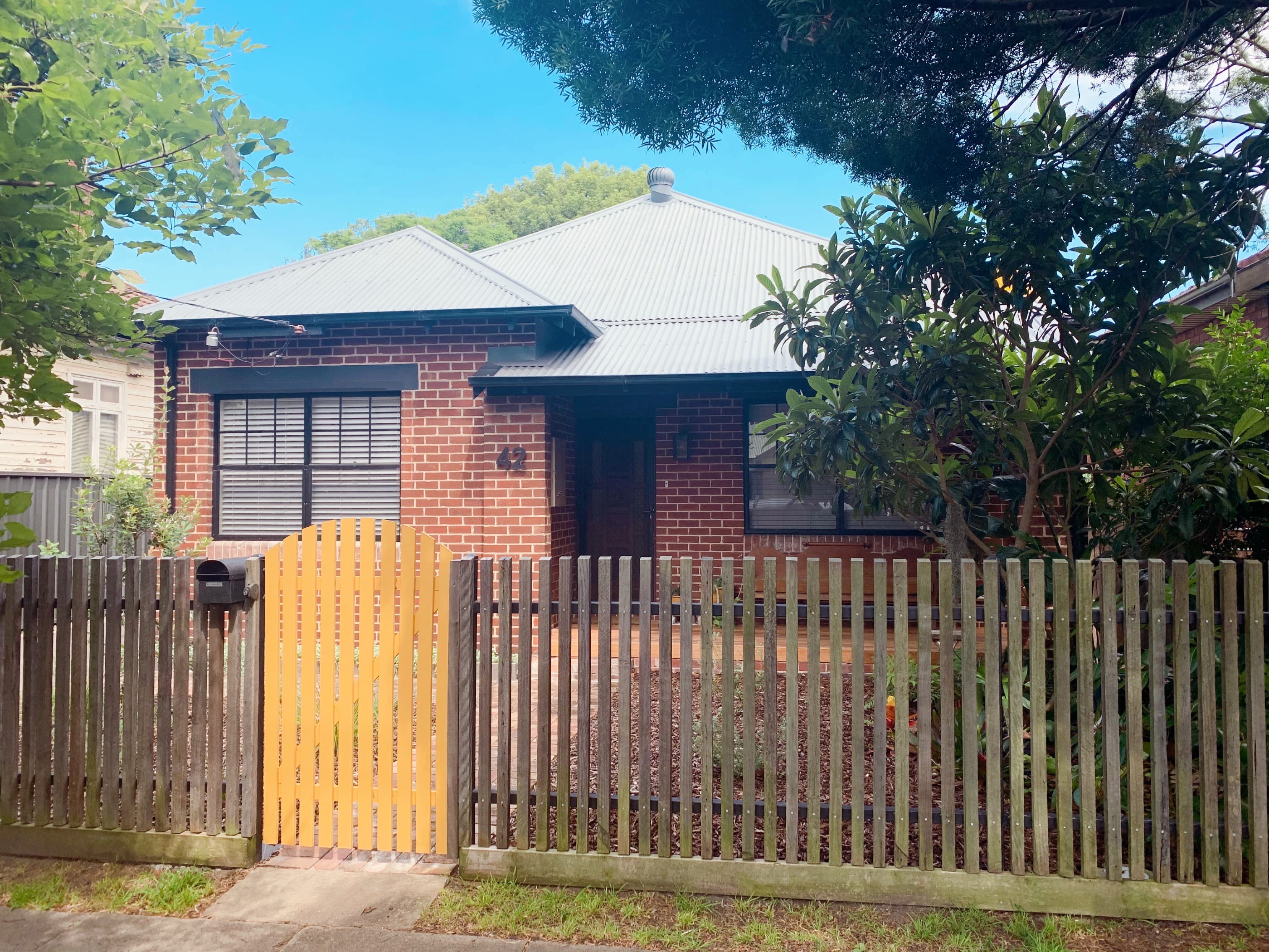 42 Kitchener Parade, Mayfield East, Mayfield East - Image 1
