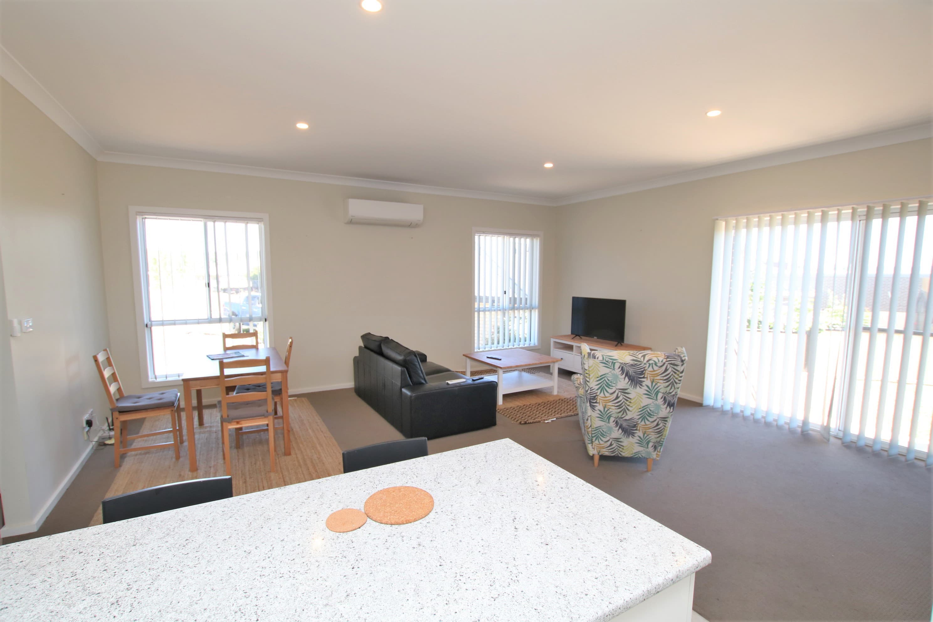 23  Monaro Avenue & 24 East Camp  Drive, Cooma, Cooma - Thumbnail 6