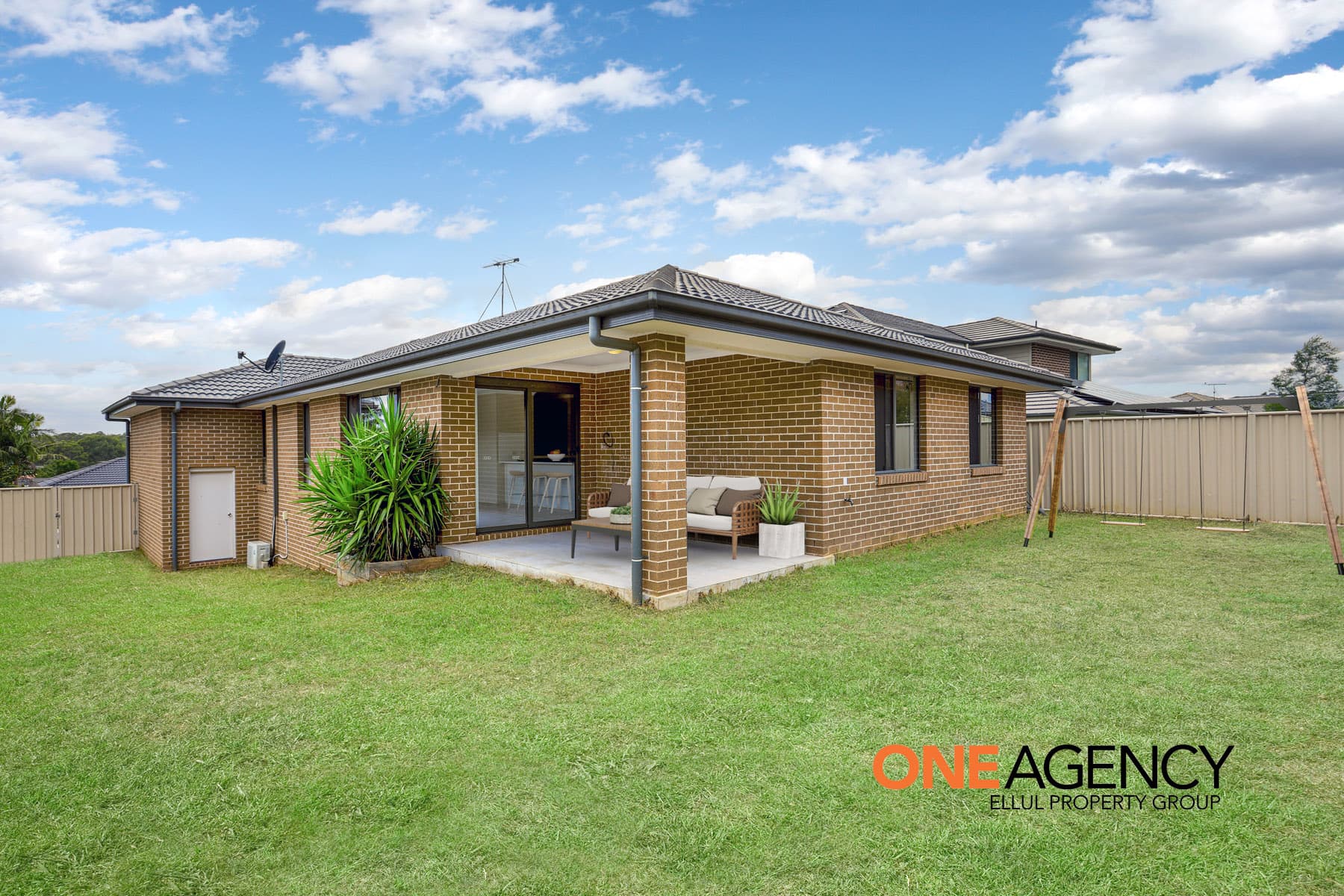 79 Heritage Heights Circuit, St Helens Park, St Helens Park - Thumbnail 6