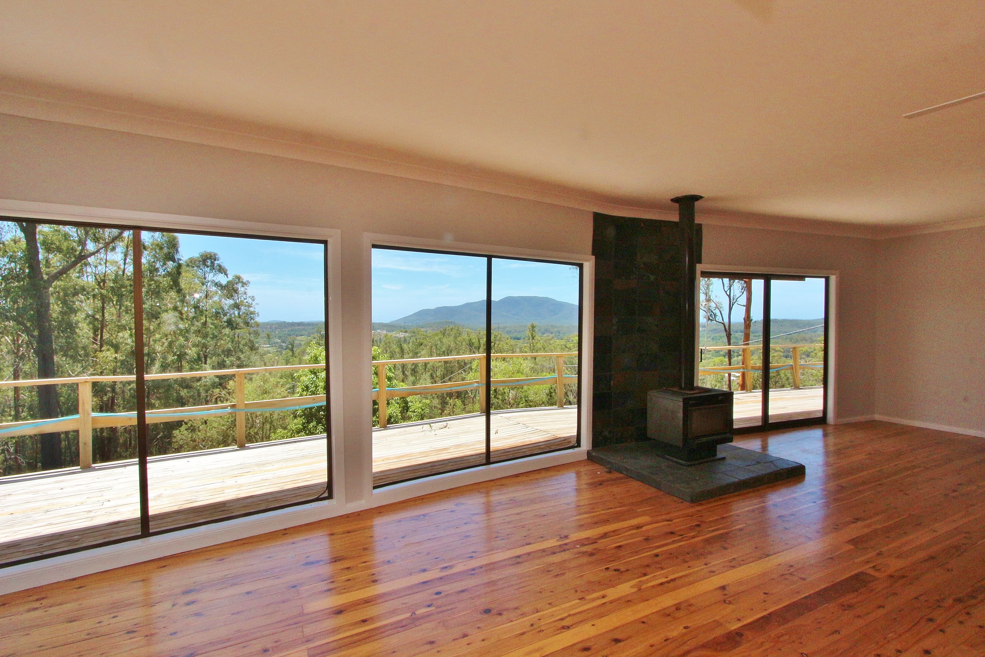 23 Forest Glen Road, Kendall, Kendall - Thumbnail 2