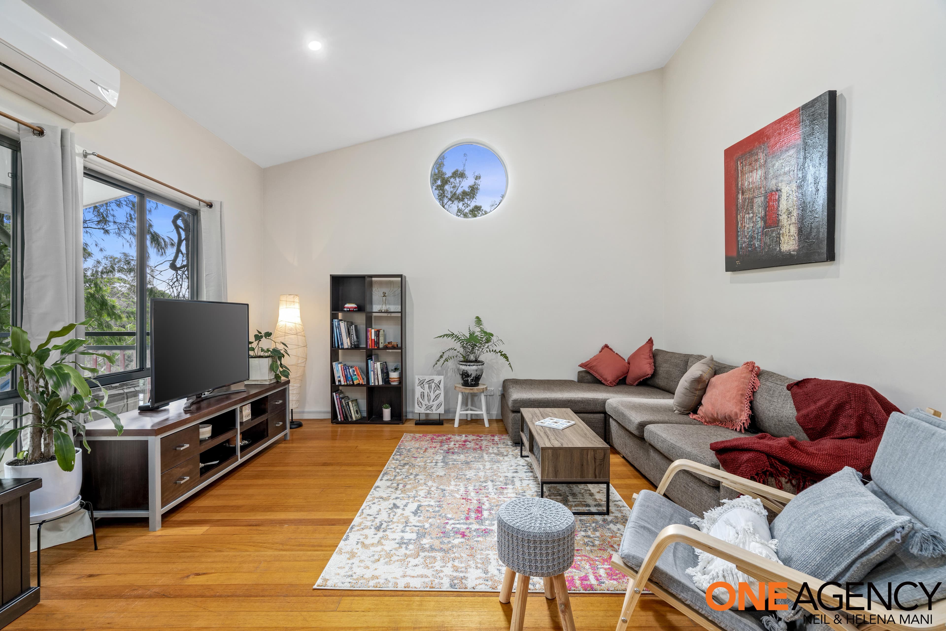 12 Algwen Road, North Gosford, North Gosford - Thumbnail 2