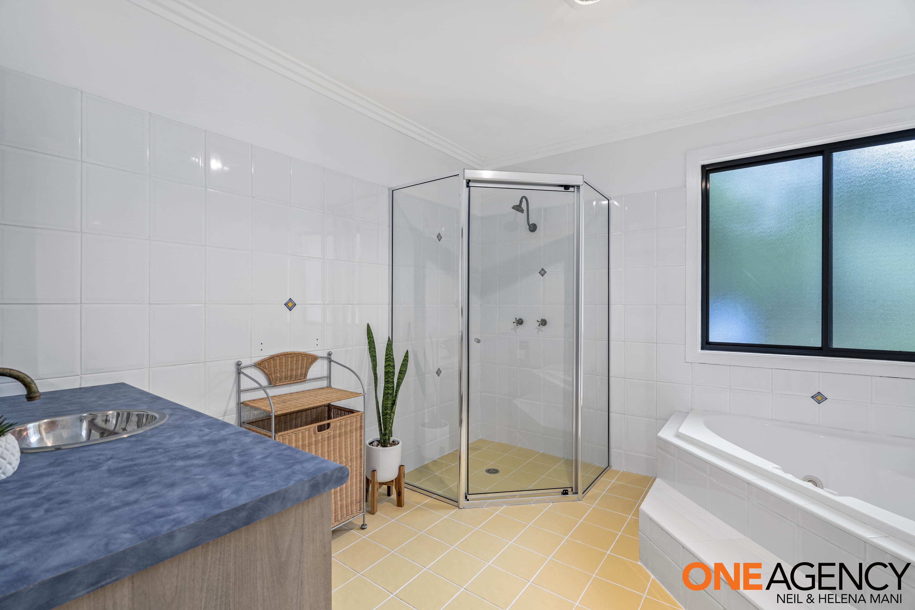 12 Algwen Road, North Gosford, North Gosford - Thumbnail 7