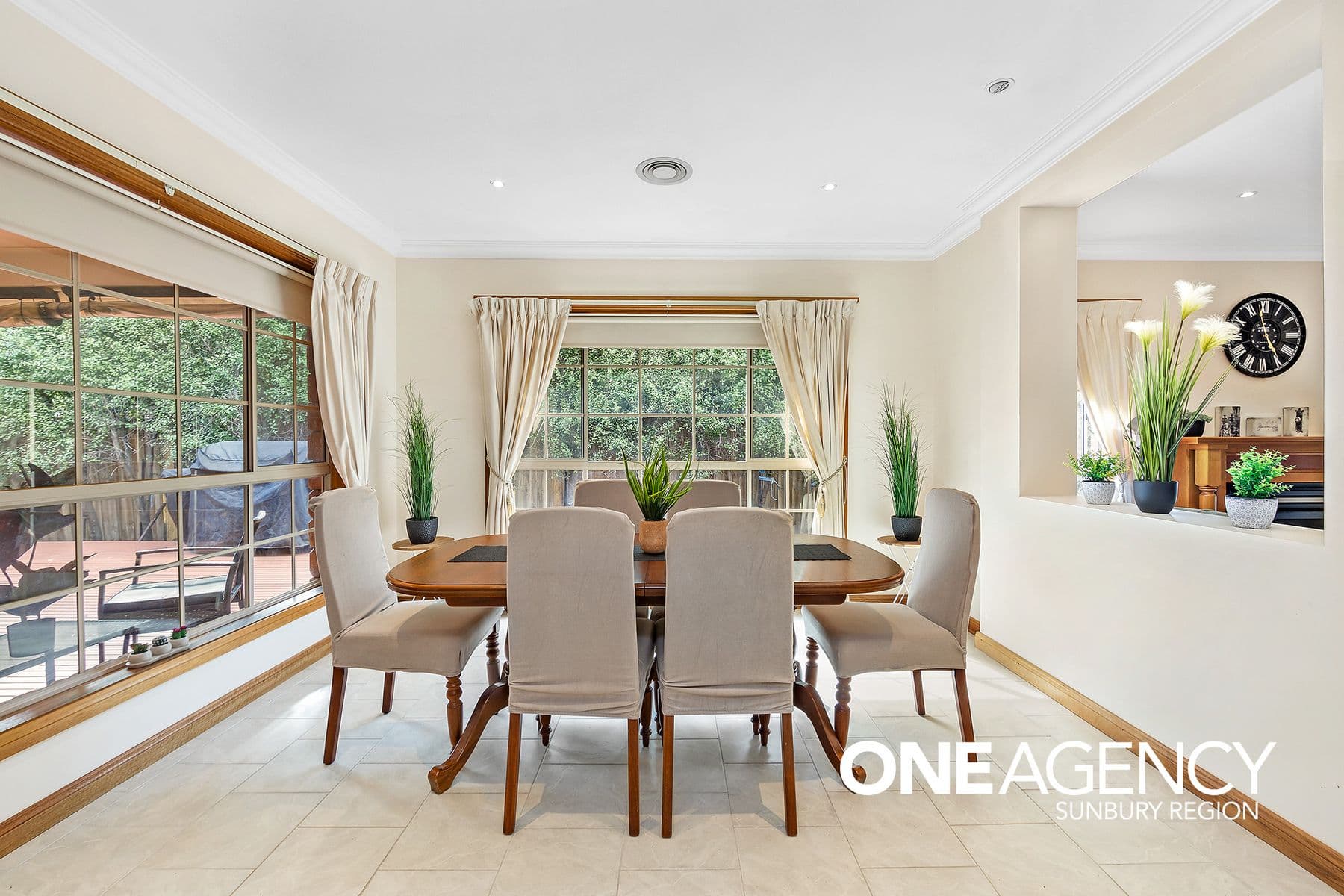 12 Verdelho Court, Sunbury, Sunbury - Thumbnail 4