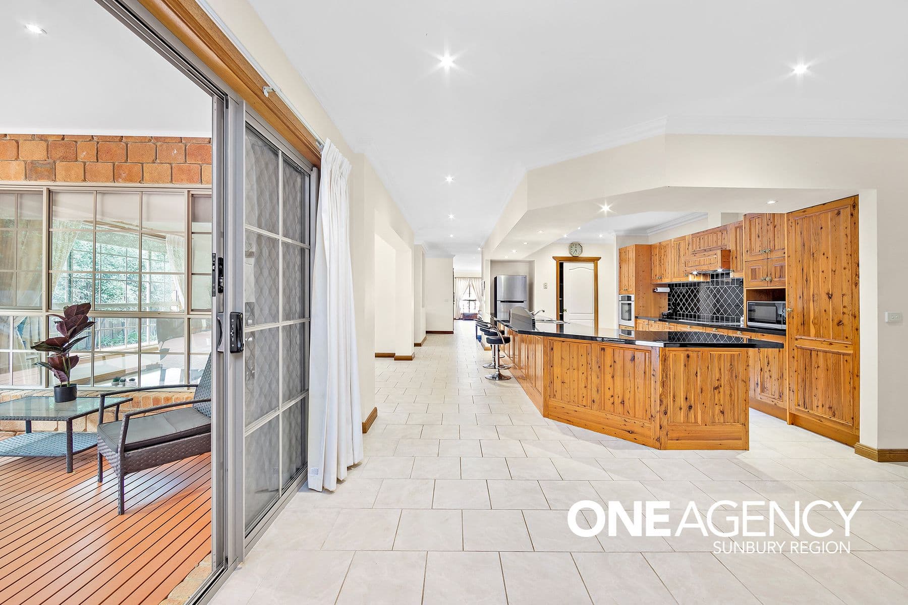 12 Verdelho Court, Sunbury, Sunbury - Thumbnail 5