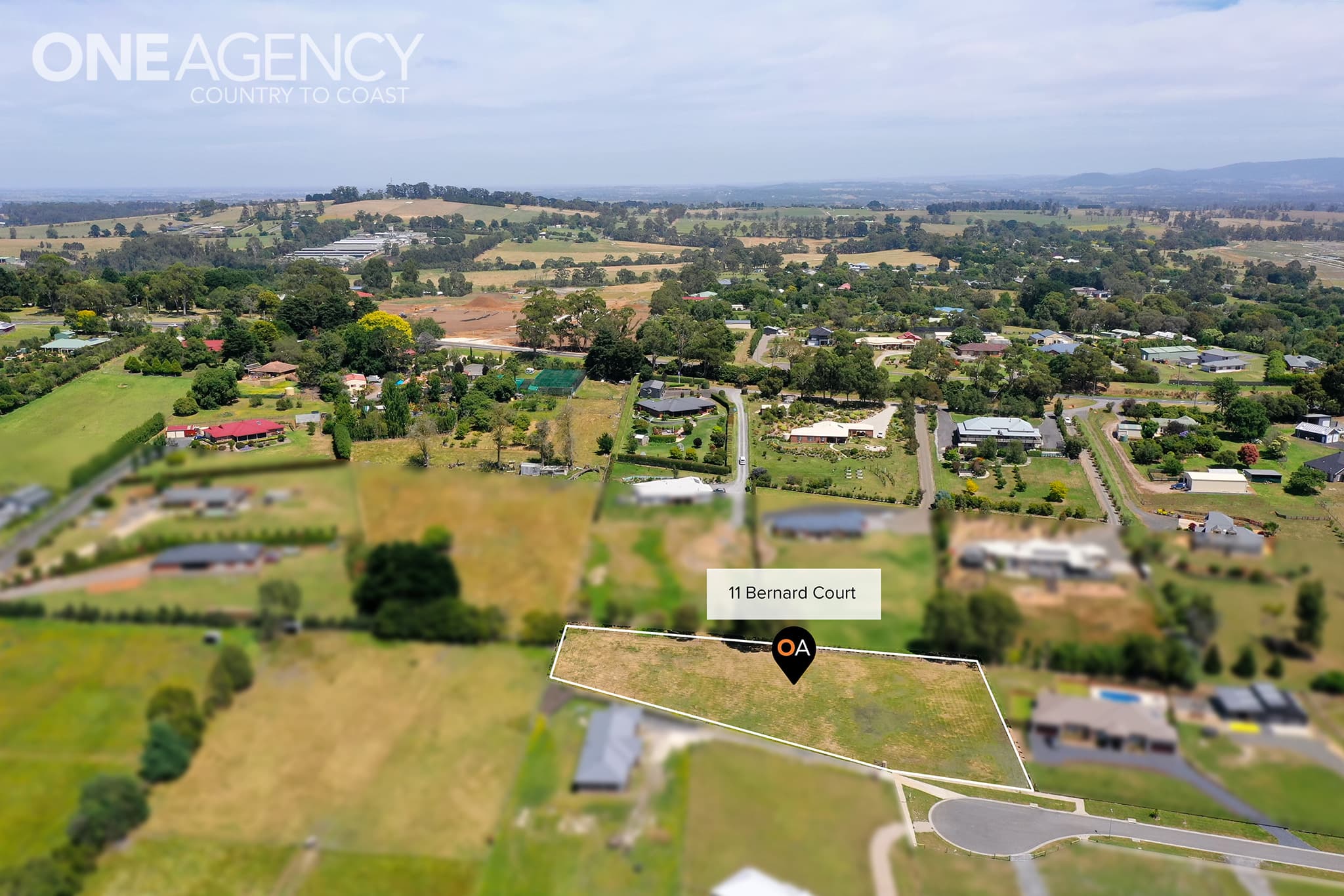 11 Bernard Court, Drouin, Drouin - Image 1