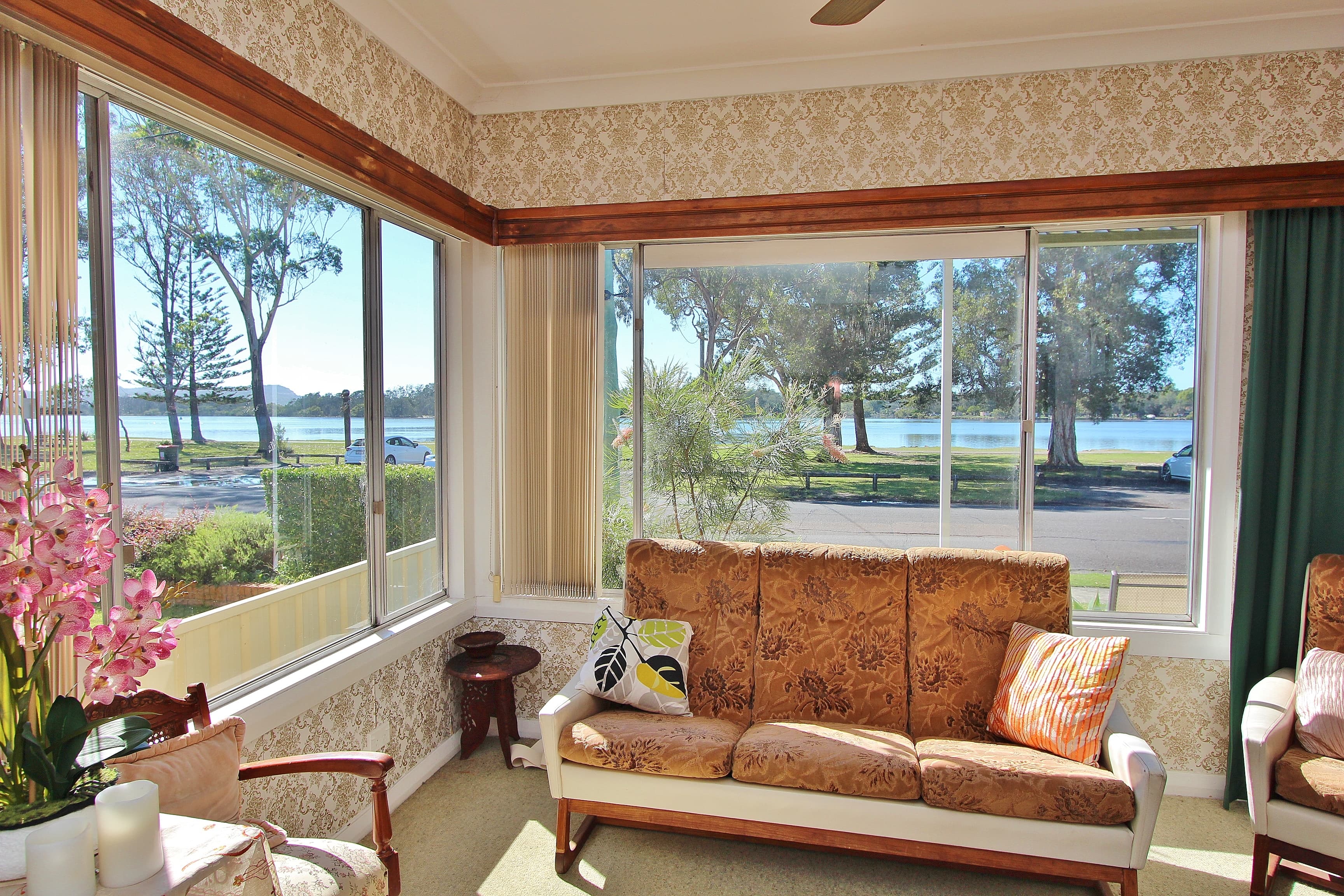 573 Ocean Drive, North Haven, North Haven - Thumbnail 3
