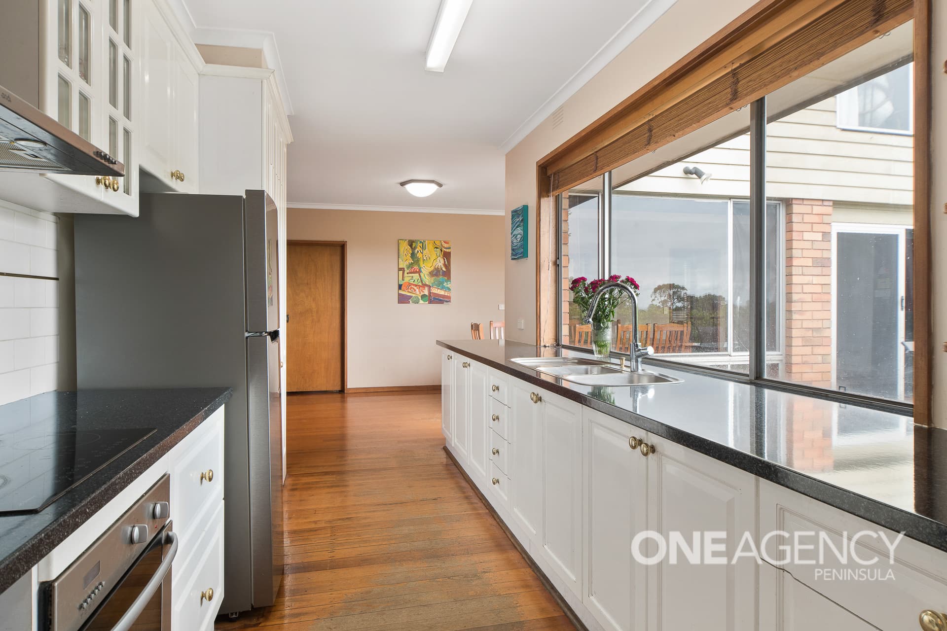 2 Charlton Place, Frankston, Frankston - Thumbnail 4