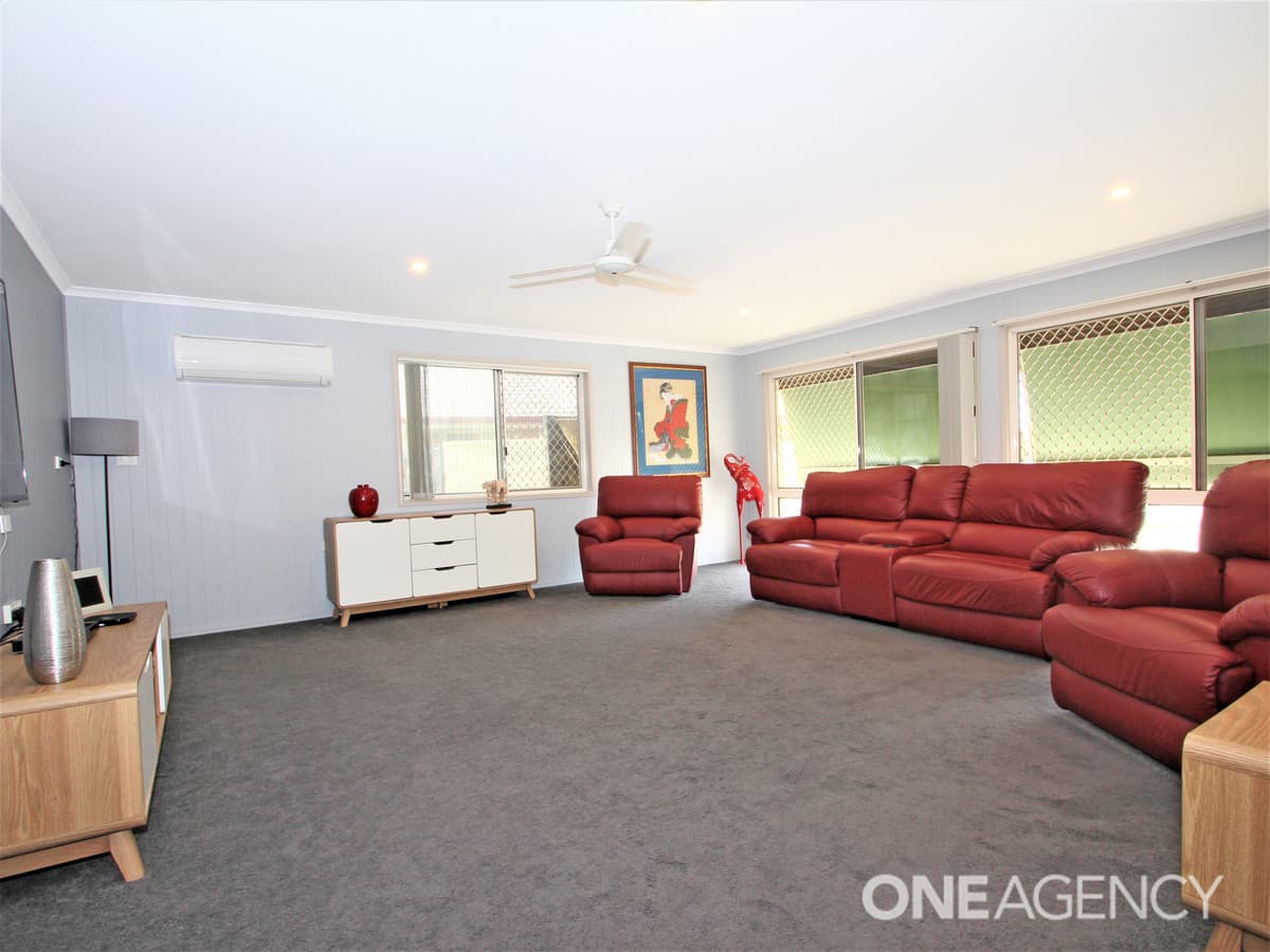 18 Joselyn Drive, Point Vernon, Point Vernon - Thumbnail 3