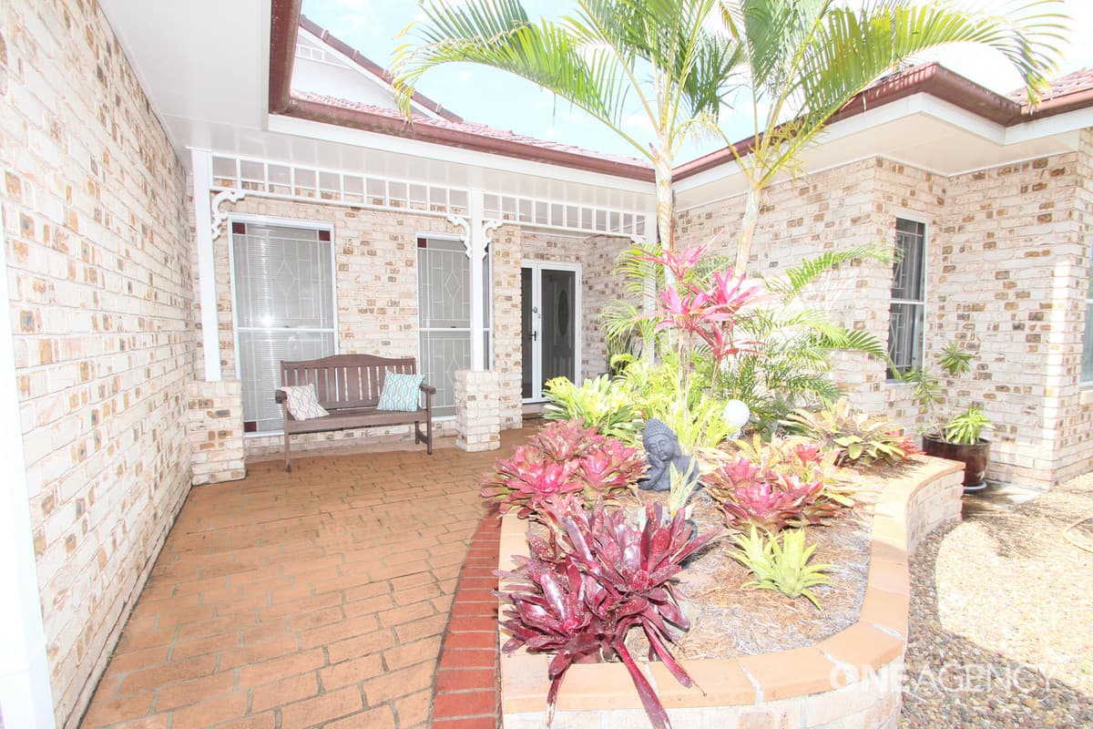 77 Bowerbird Avenue, Eli Waters, Eli Waters - Thumbnail 5