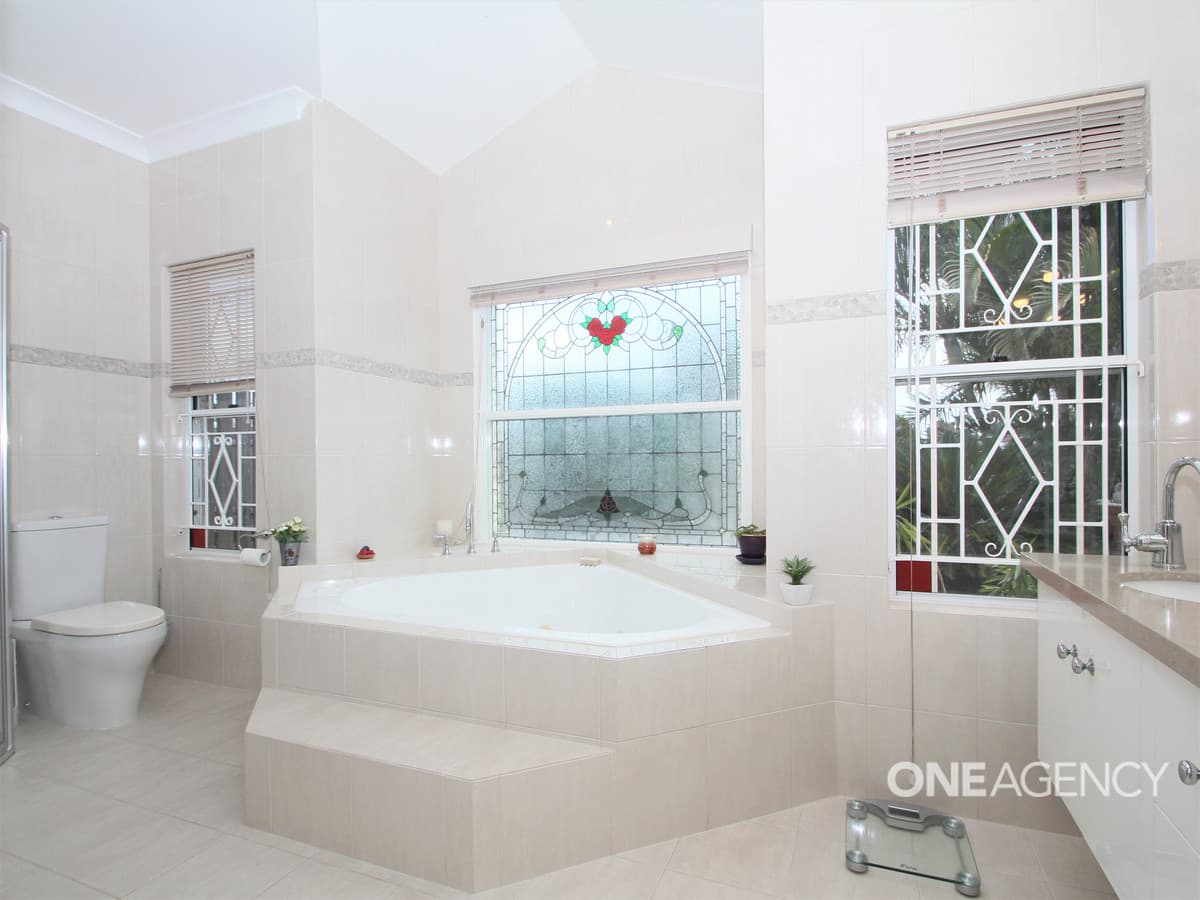 77 Bowerbird Avenue, Eli Waters, Eli Waters - Thumbnail 8