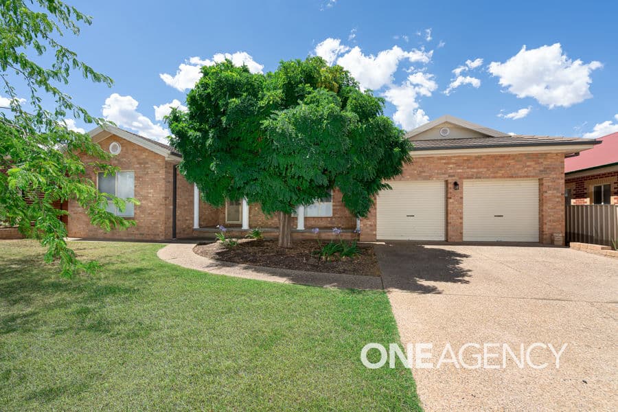 46 KIMBERLEY Drive, Tatton, Tatton - Image 1