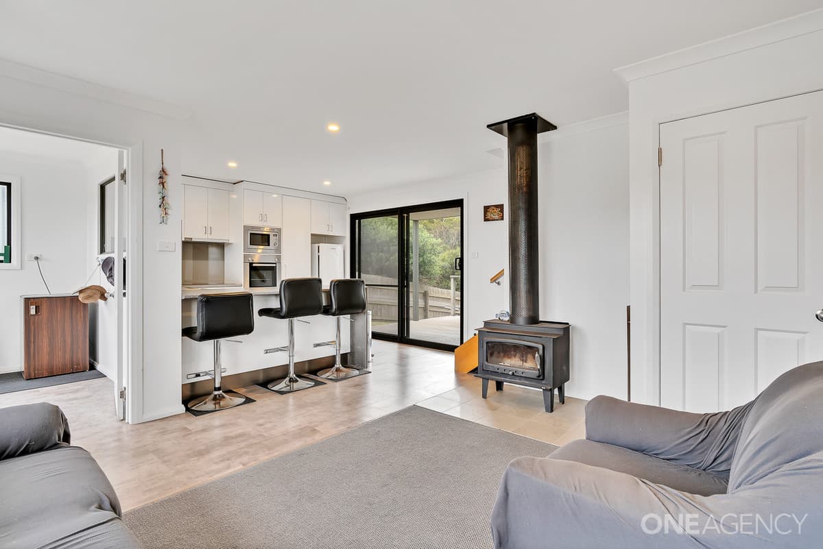 9 Gull Street, Rocky Cape, Rocky Cape - Thumbnail 3