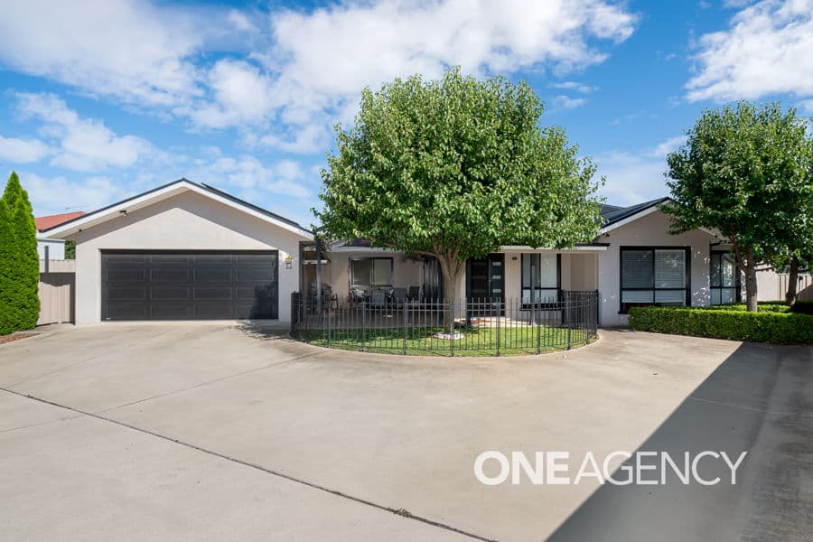 2/7 BEDERVALE Street, Bourkelands, Bourkelands - Image 1