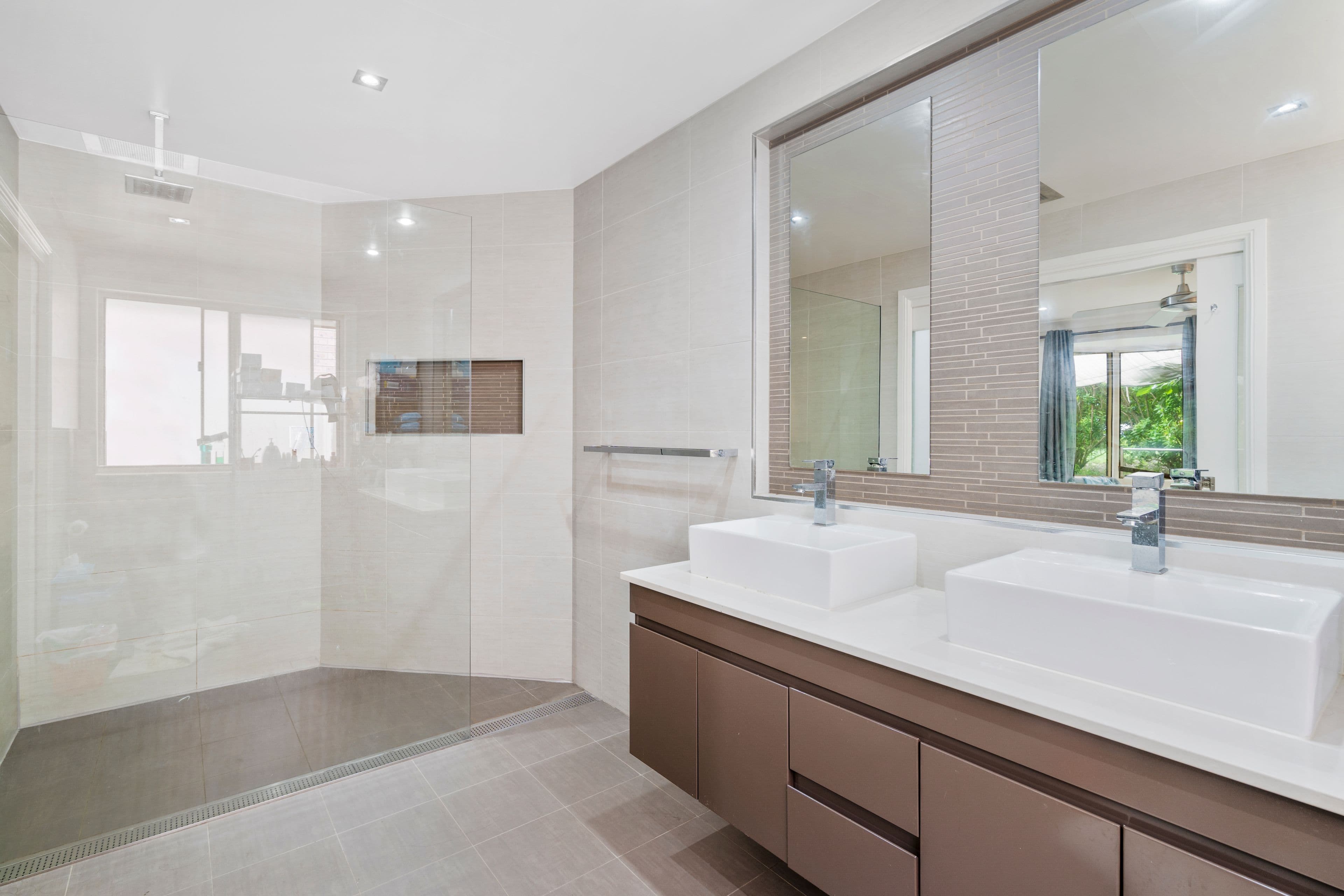 168 Woodbury Park Drive, Mardi, Mardi - Thumbnail 4