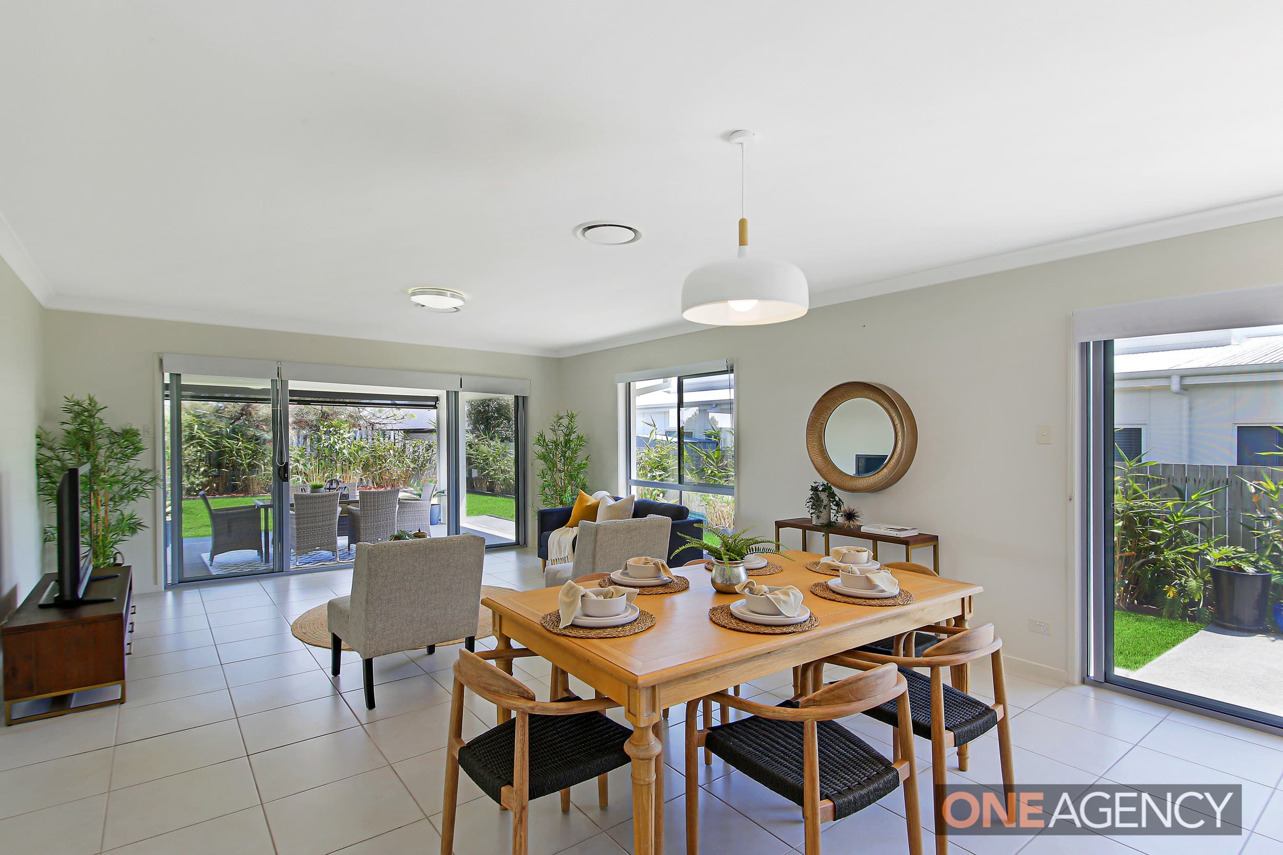 15 Ellis Place, Mountain Creek, Mountain Creek - Thumbnail 2