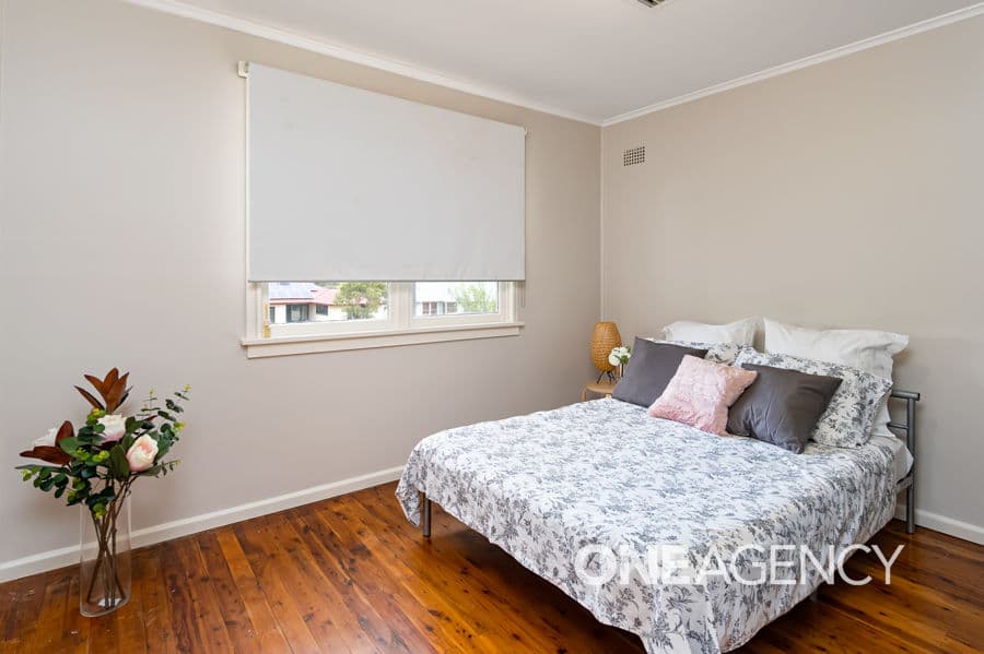 27 GILMORE Avenue, Mount Austin, Mount Austin - Thumbnail 4
