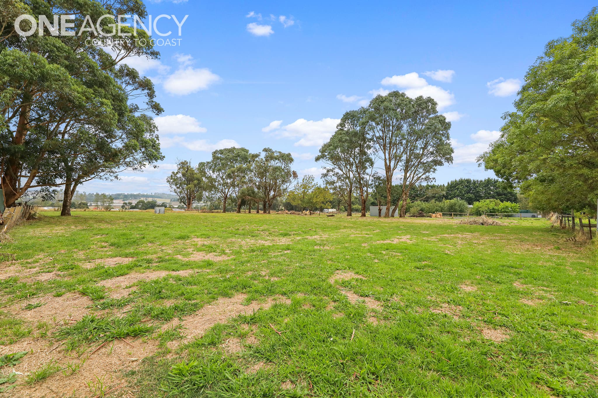 73 Gardner and Holman Road, Drouin, Drouin - Thumbnail 3