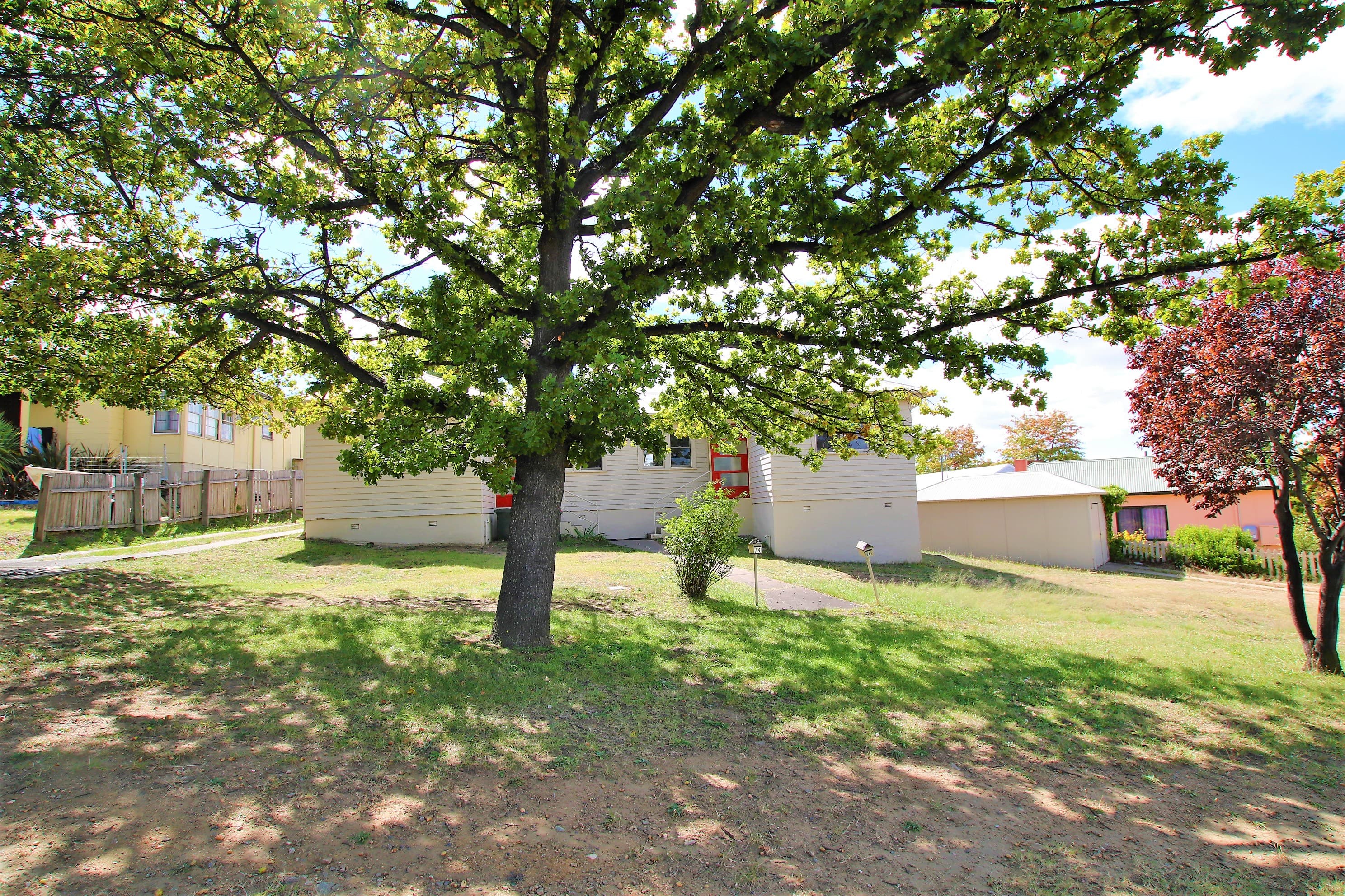 14-14A Bradley Street, Cooma, Cooma - Thumbnail 3