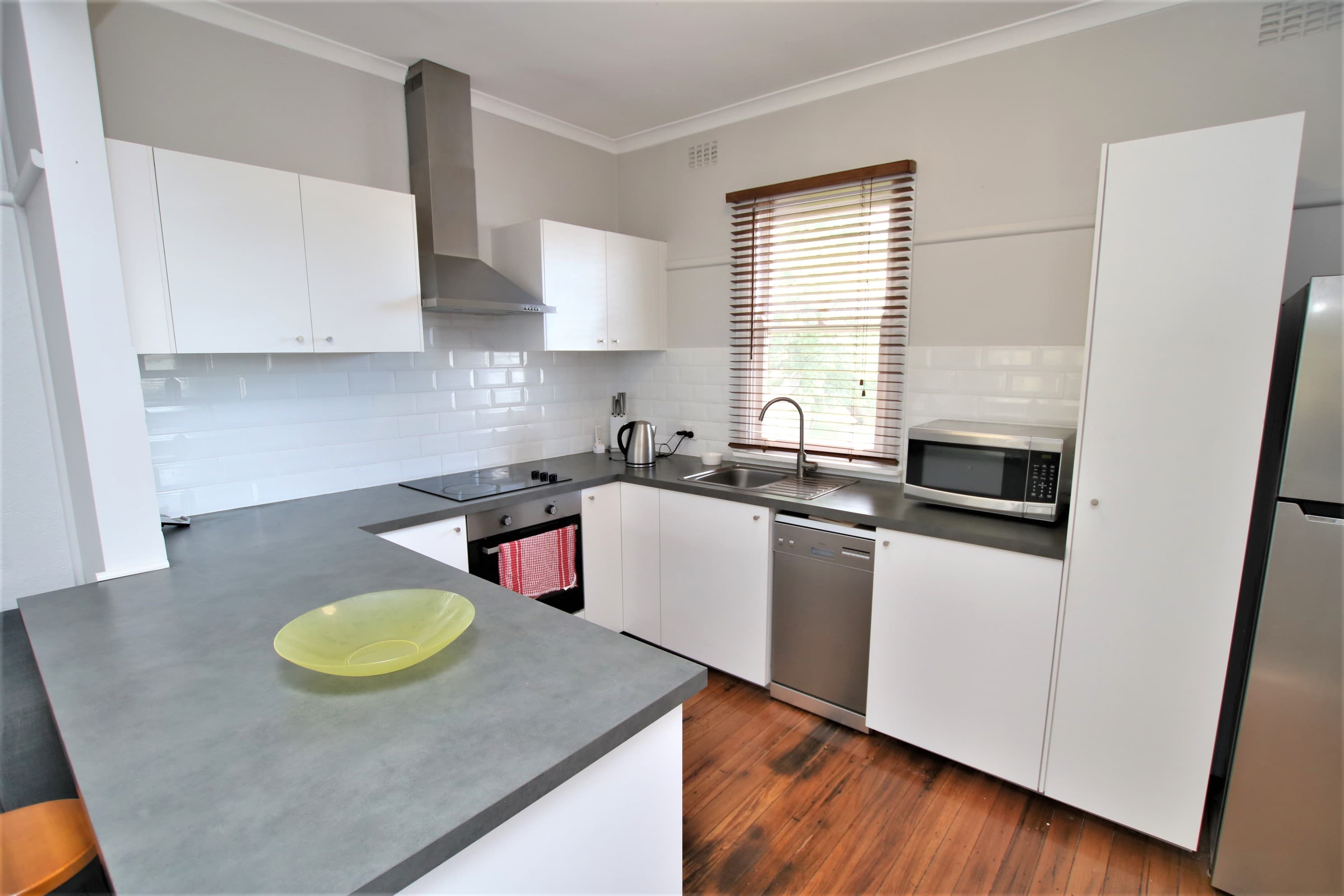 14-14A Bradley Street, Cooma, Cooma - Thumbnail 7