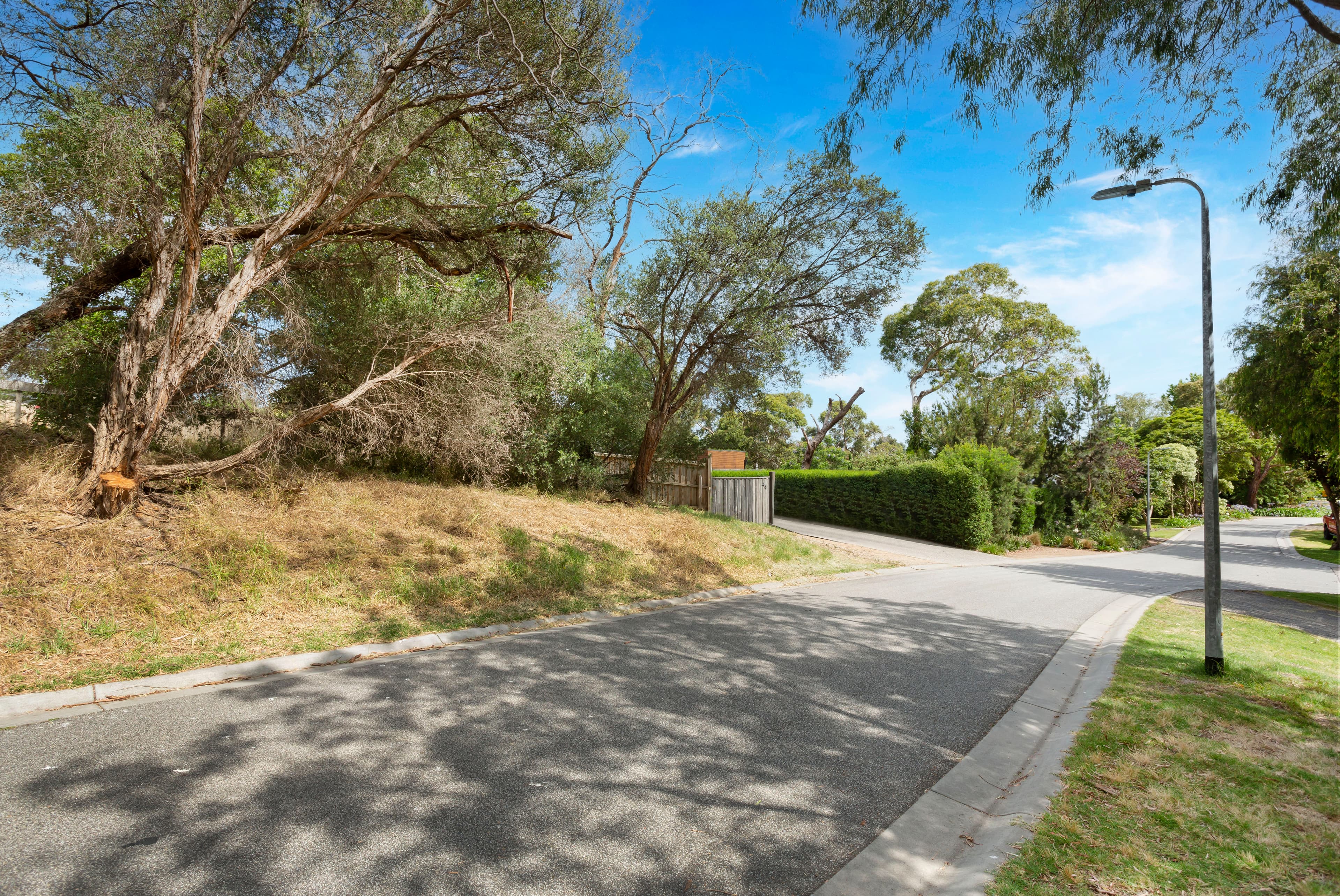 42 Bayview Avenue, Rosebud, Rosebud - Image 1