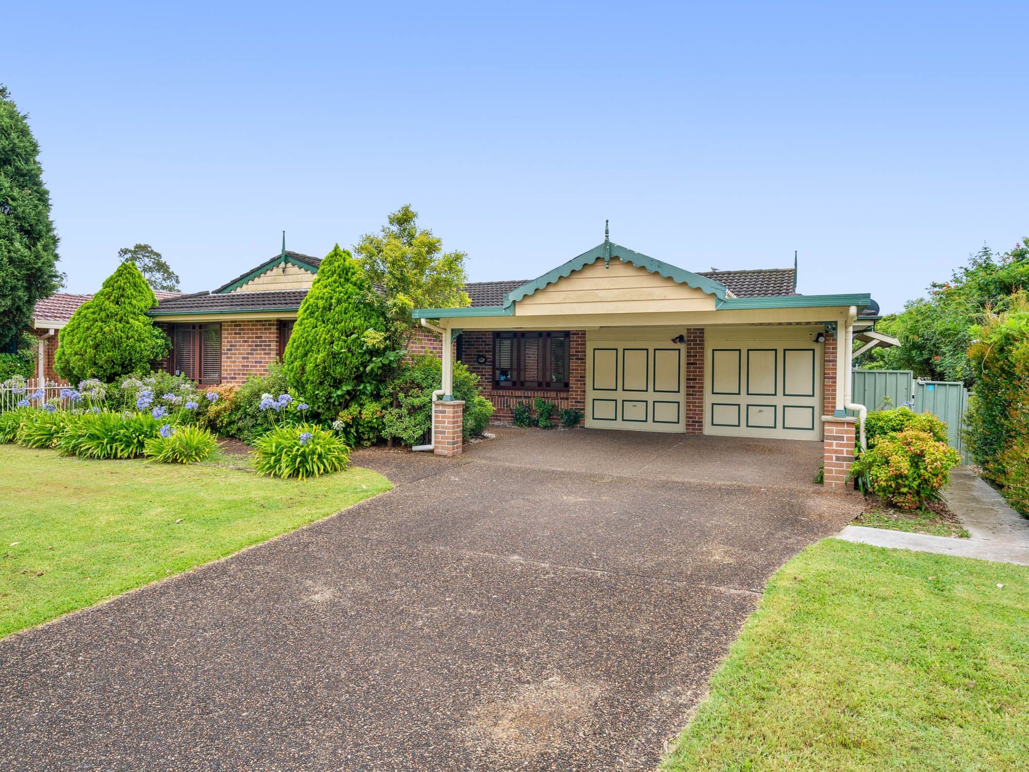 11 Guardian Road, Watanobbi, Watanobbi - Image 1