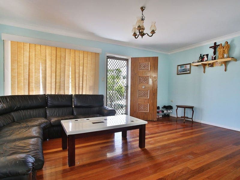 42 Elizabeth Crescent, Goodna, Goodna - Thumbnail 5