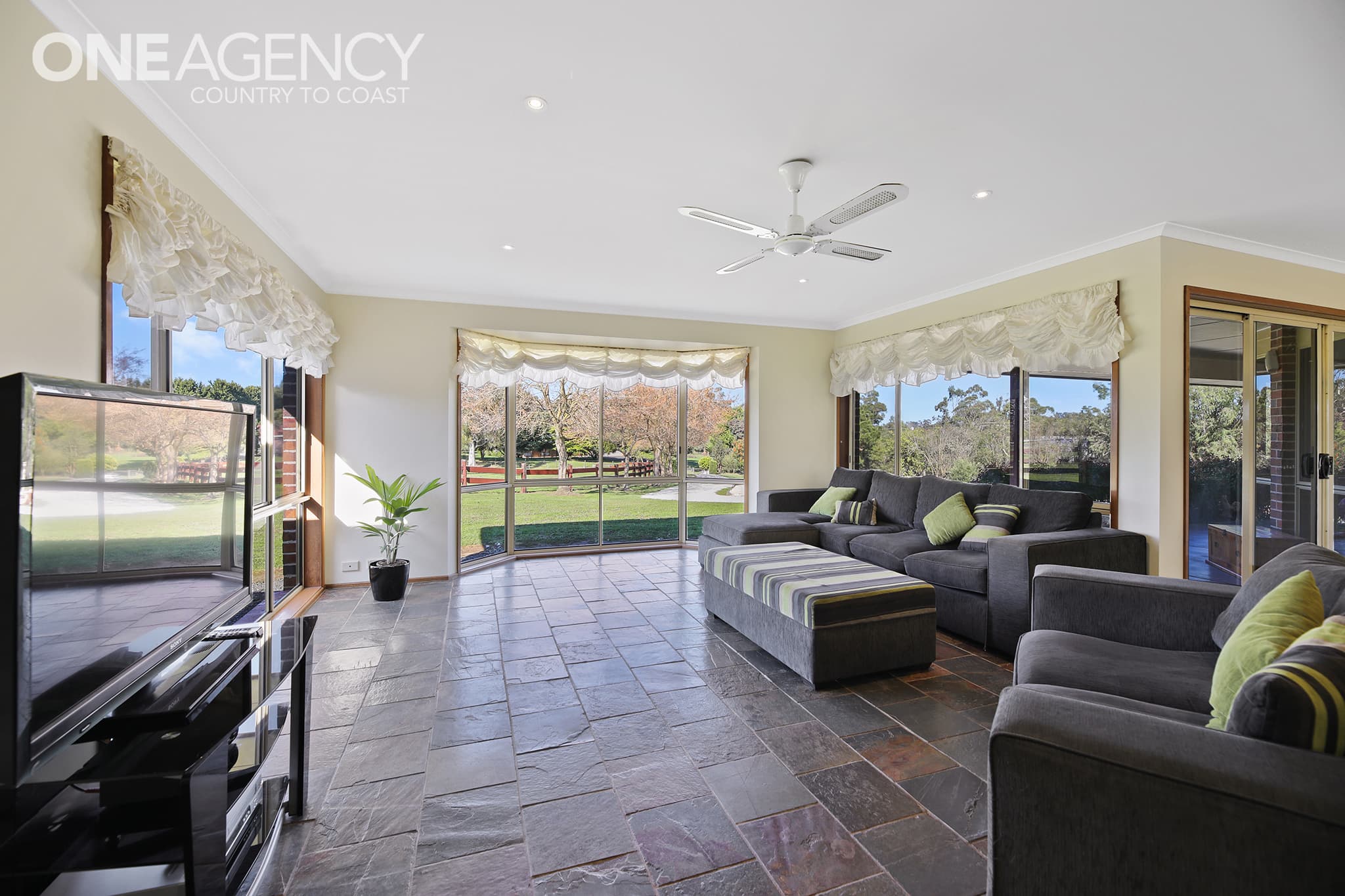 3 Fairway Drive, Drouin, Drouin - Thumbnail 4