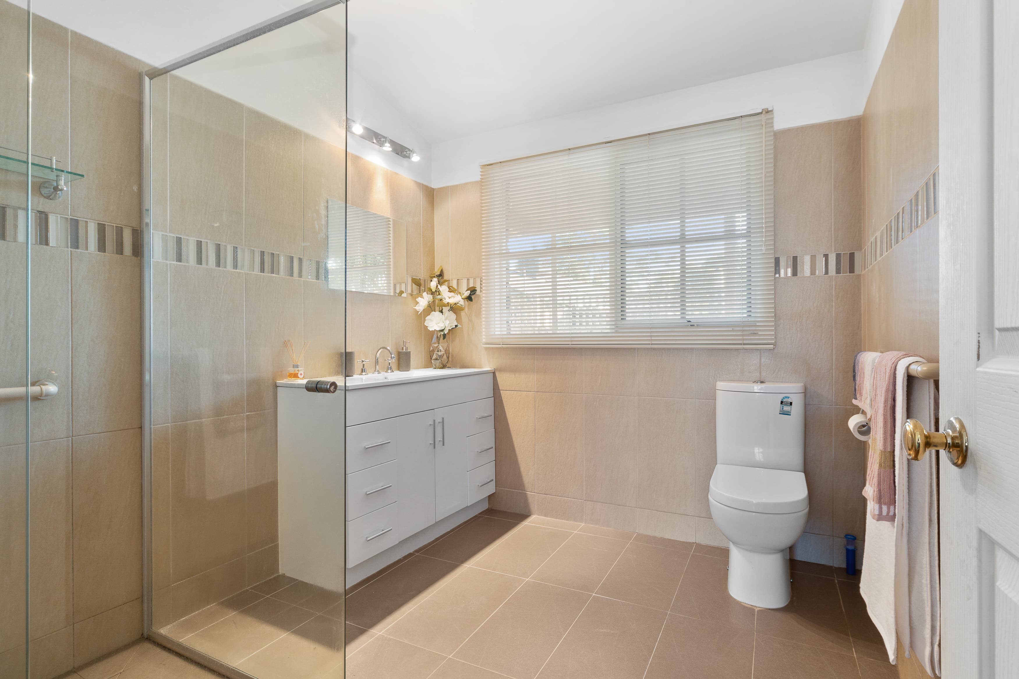 15 Sullivan Drive, Somerville, Somerville - Thumbnail 7