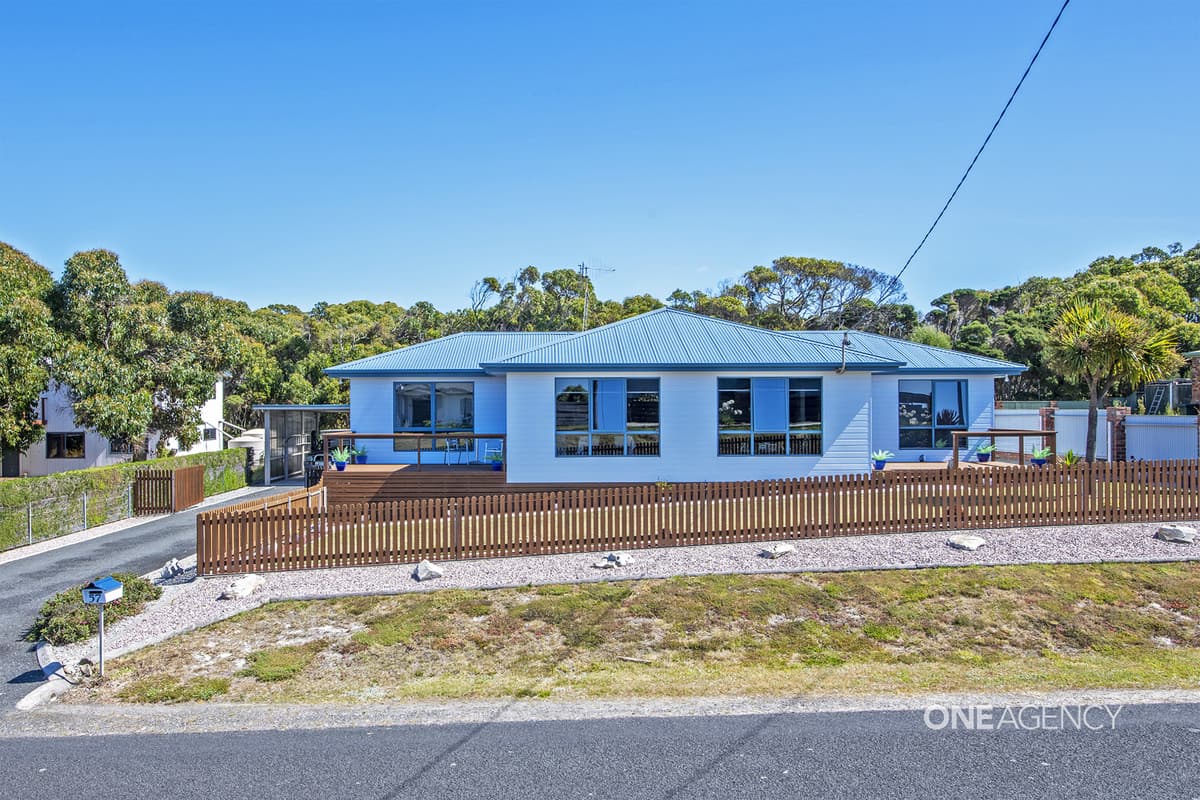 57 Amaroo Drive, Edgcumbe Beach, Edgcumbe Beach - Image 1