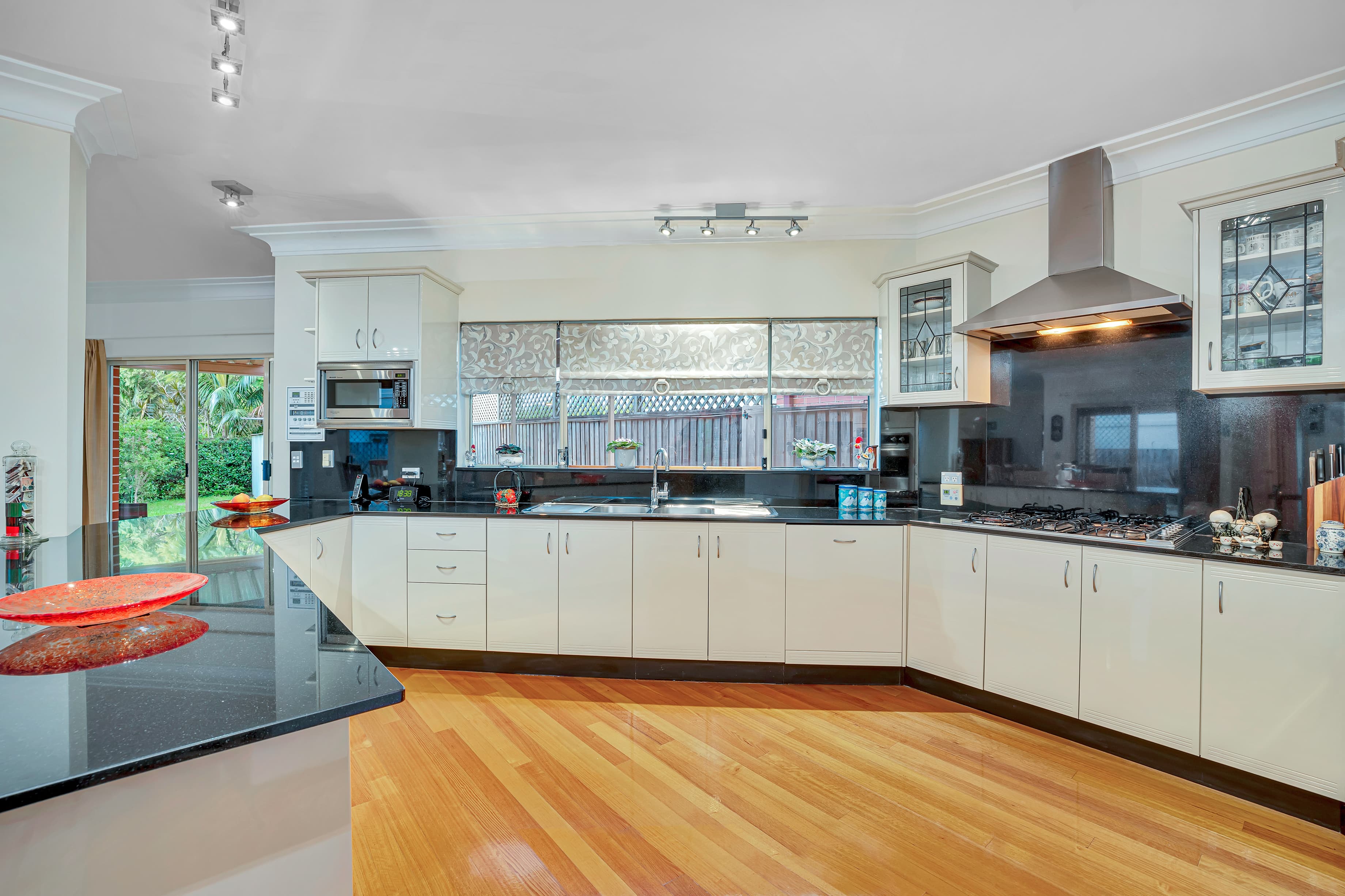 5 Sailors Bay Road, Willoughby, Willoughby - Thumbnail 5