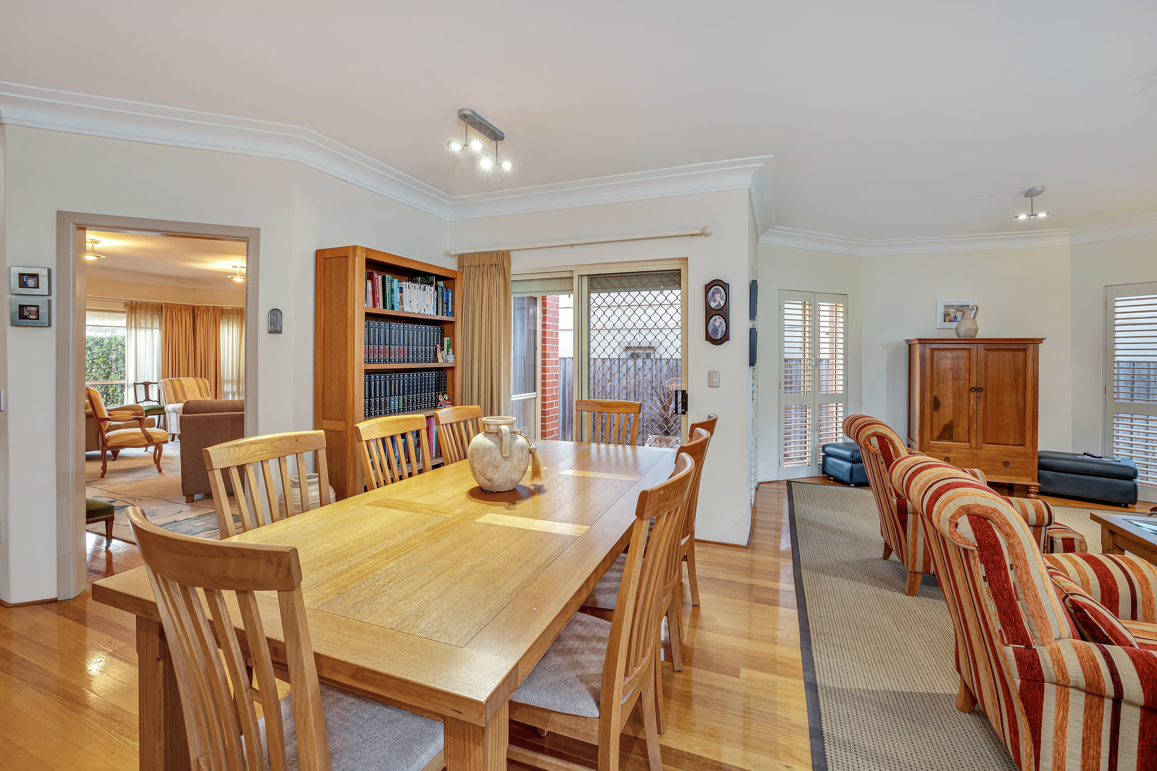 5 Sailors Bay Road, Willoughby, Willoughby - Thumbnail 4