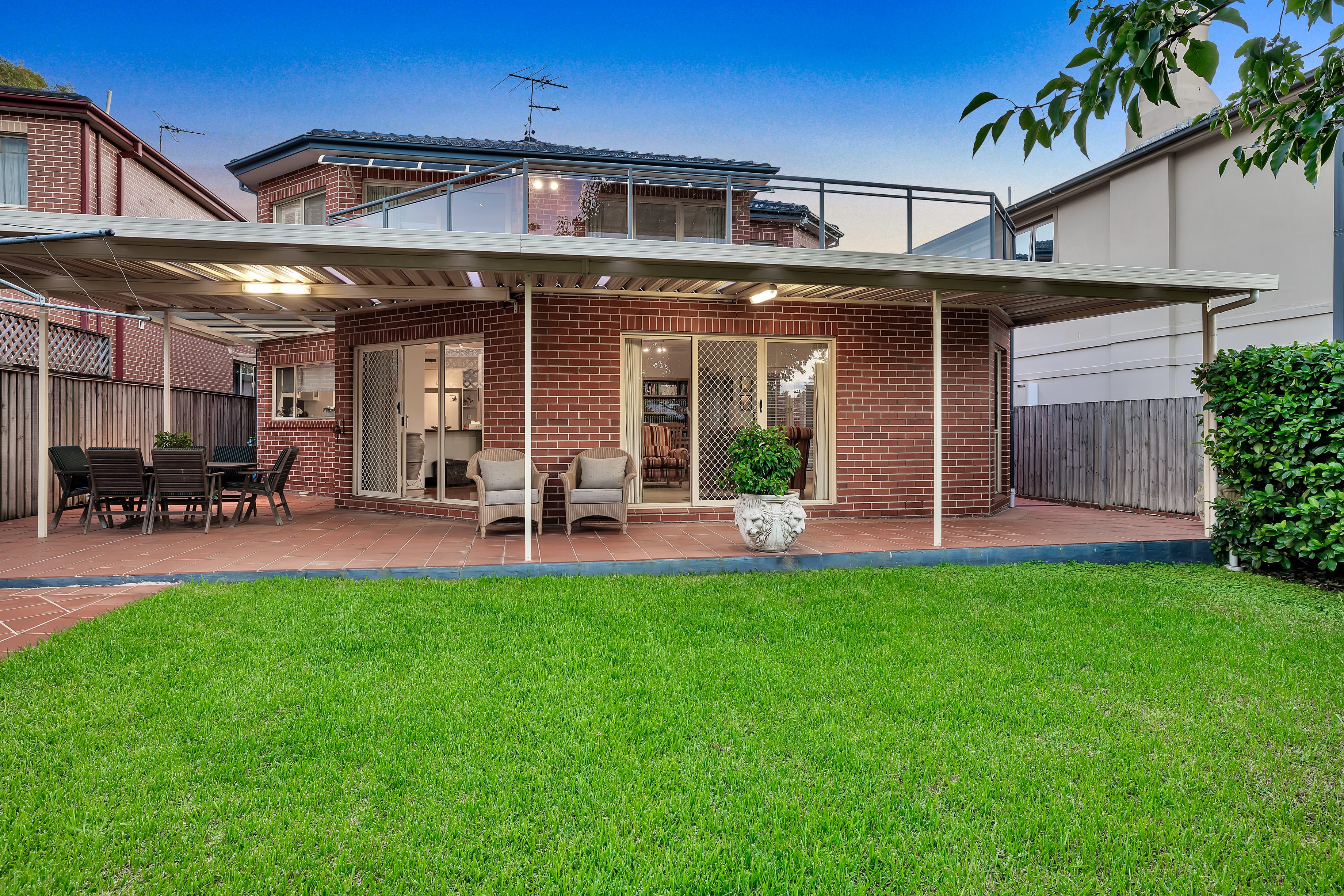 5 Sailors Bay Road, Willoughby, Willoughby - Thumbnail 2