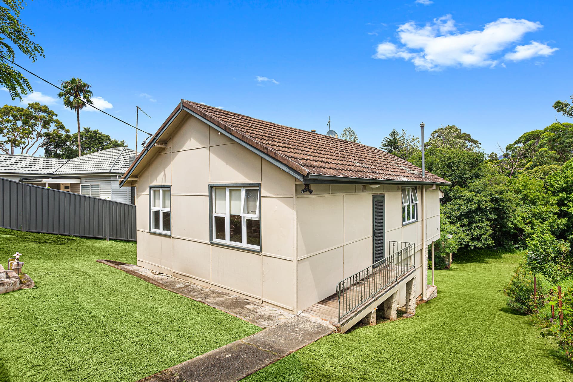 25 Gundarun Street, West Wollongong, West Wollongong - Thumbnail 2