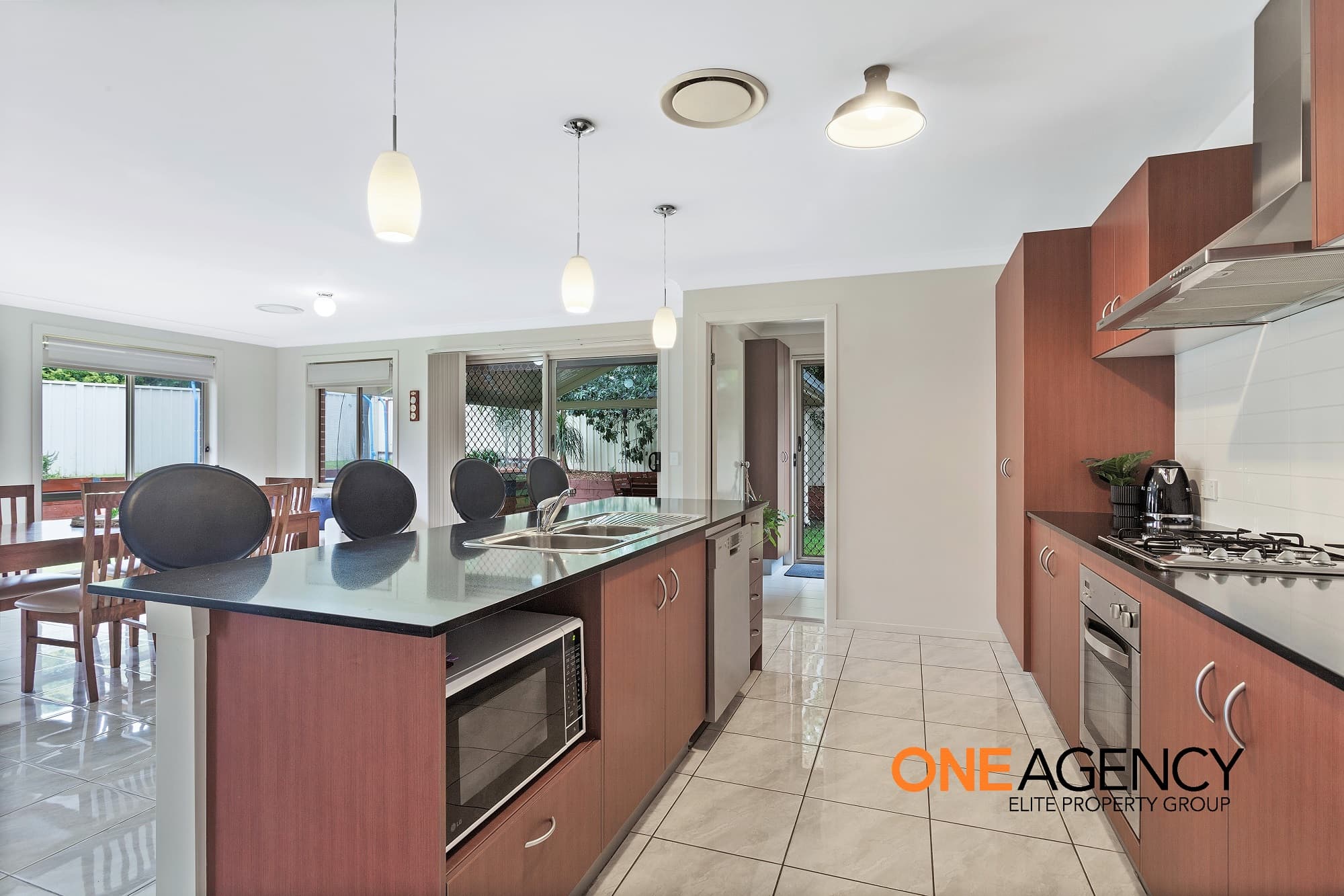 18 Barbata Grove, South Nowra, South Nowra - Thumbnail 3