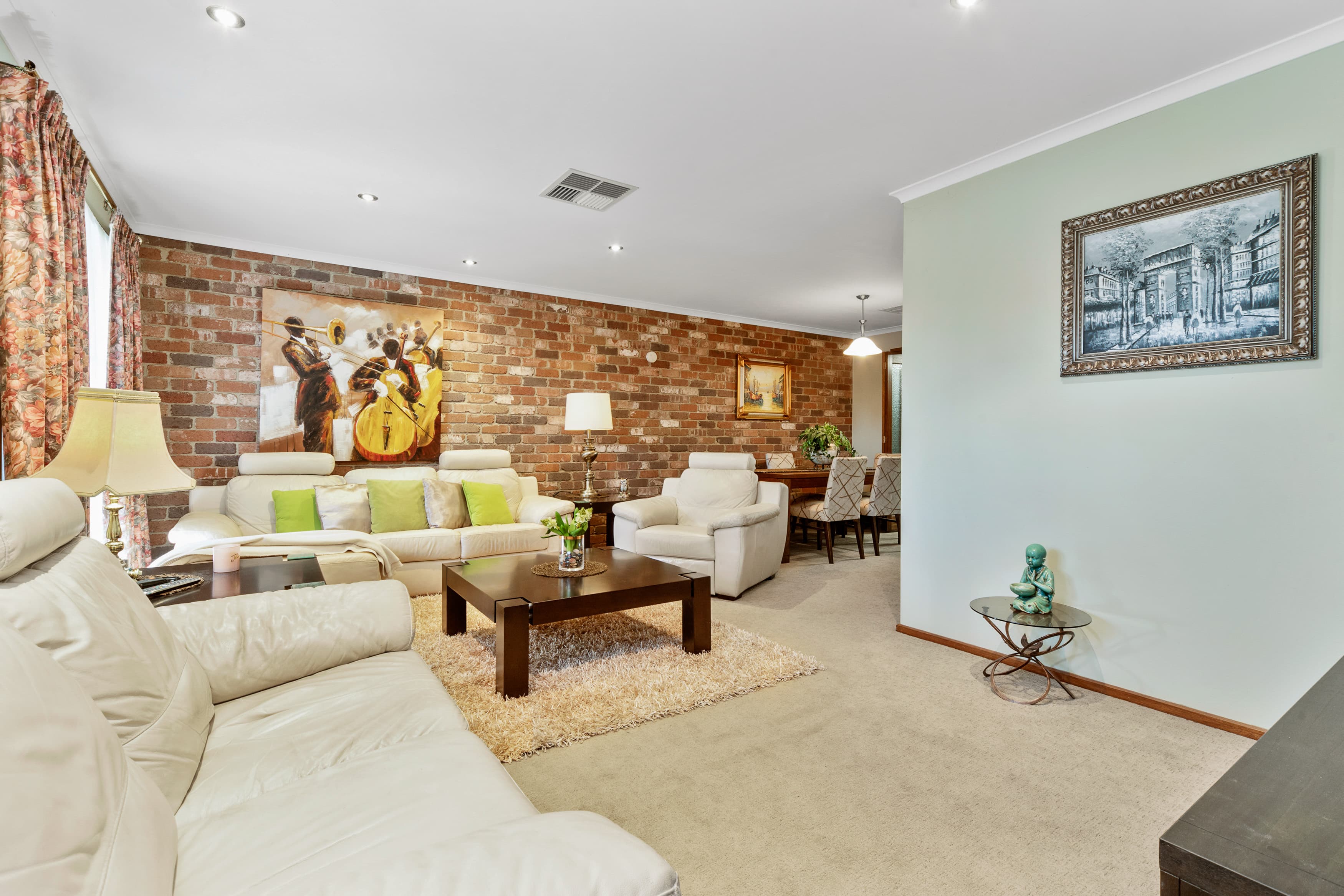 10 Orchard Court, Somerville, Somerville - Thumbnail 2