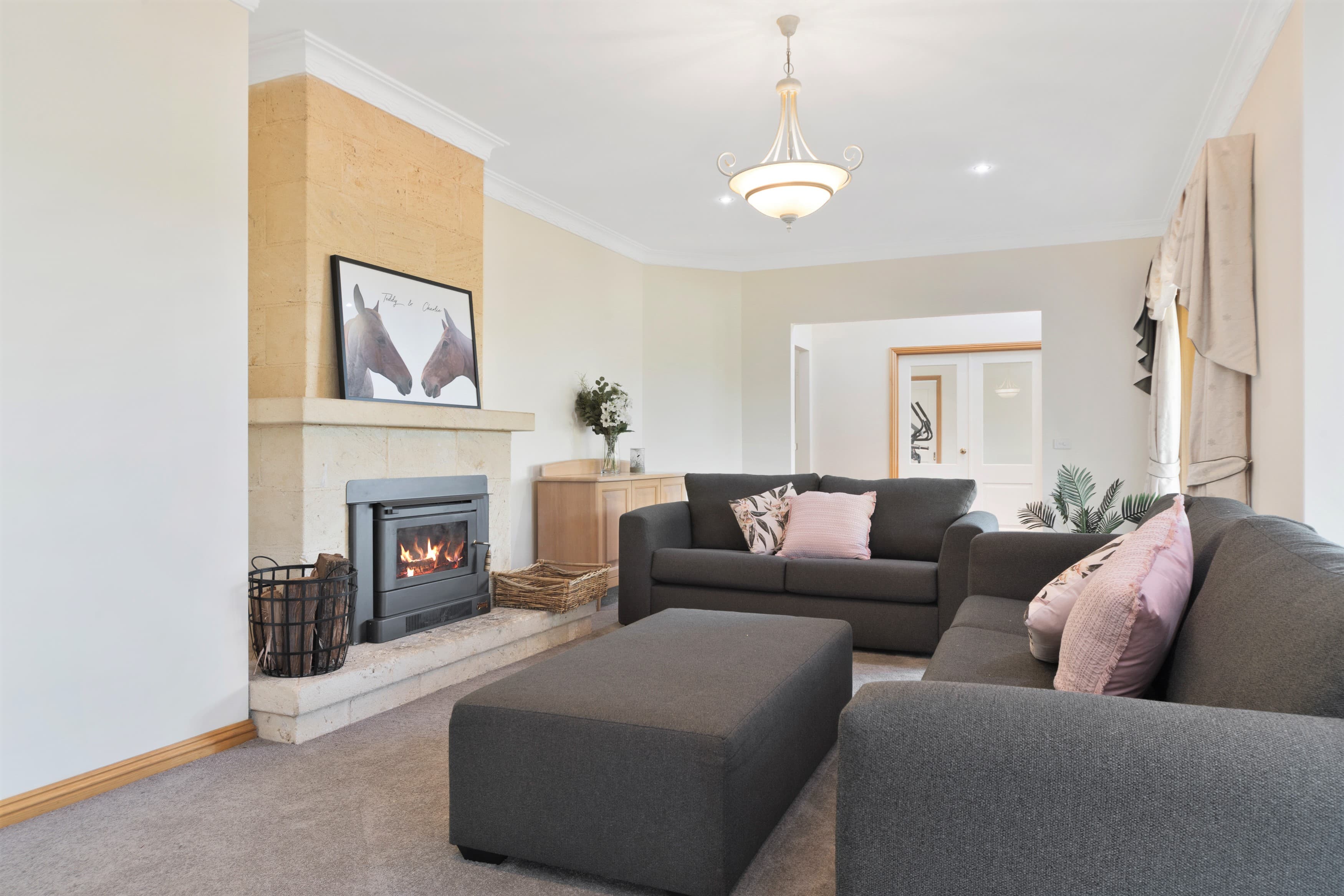 61 Highfield Drive, Langwarrin South, Langwarrin South - Thumbnail 5