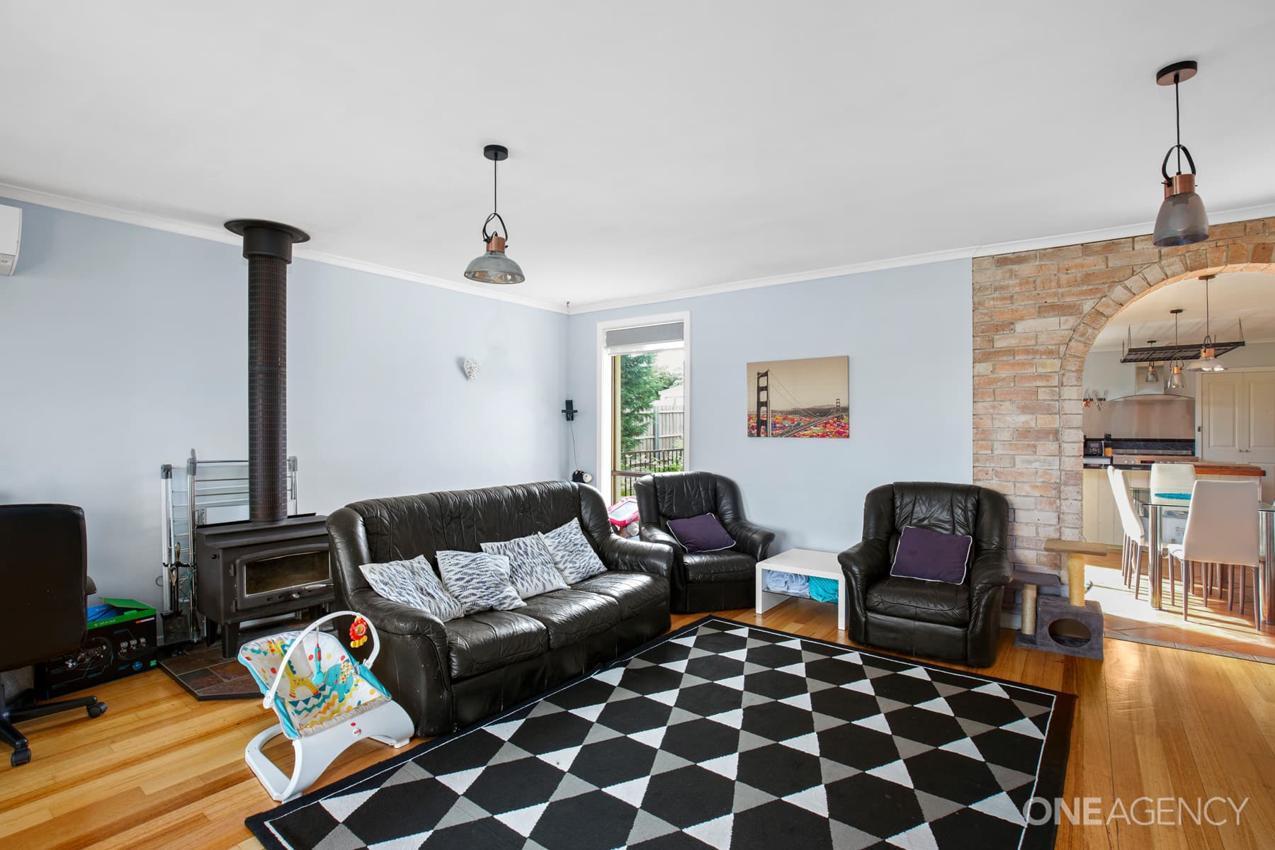 6 Mallard Place, Newnham, Newnham - Thumbnail 3