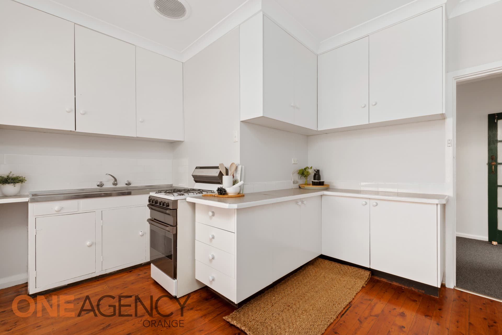 49 Tobruk Crescent, Orange, Orange - Thumbnail 3