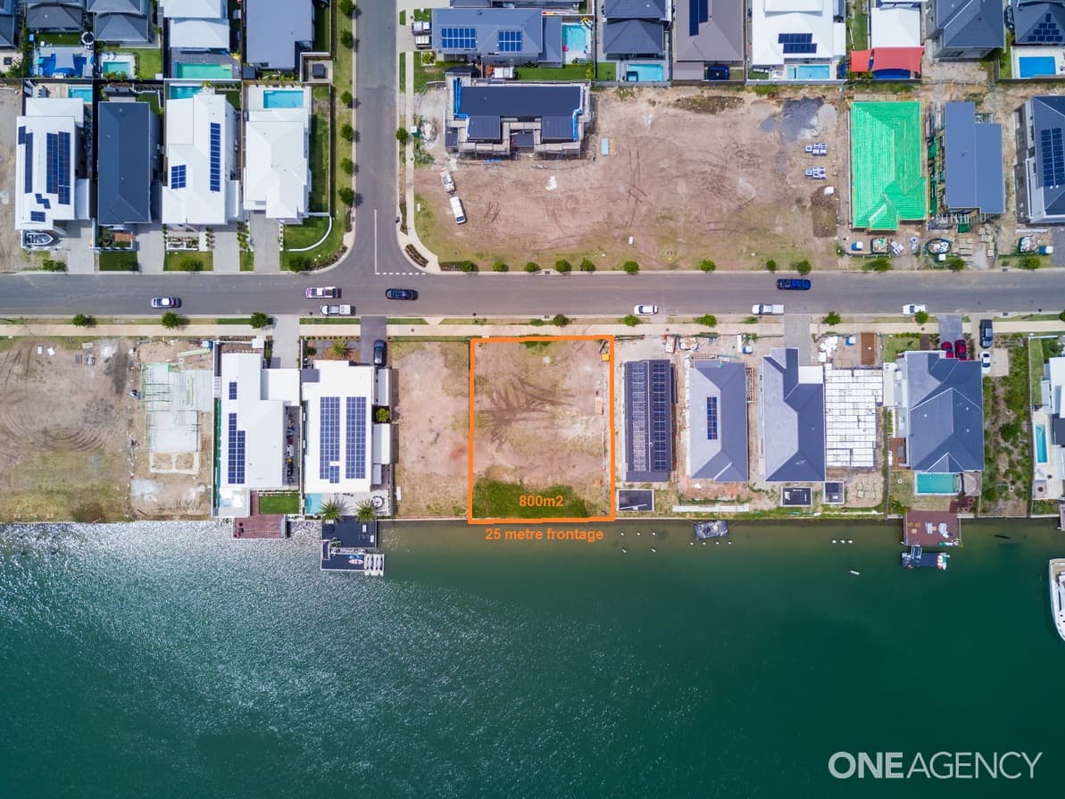 71 Quay Circuit, Newport, Newport - Image 1