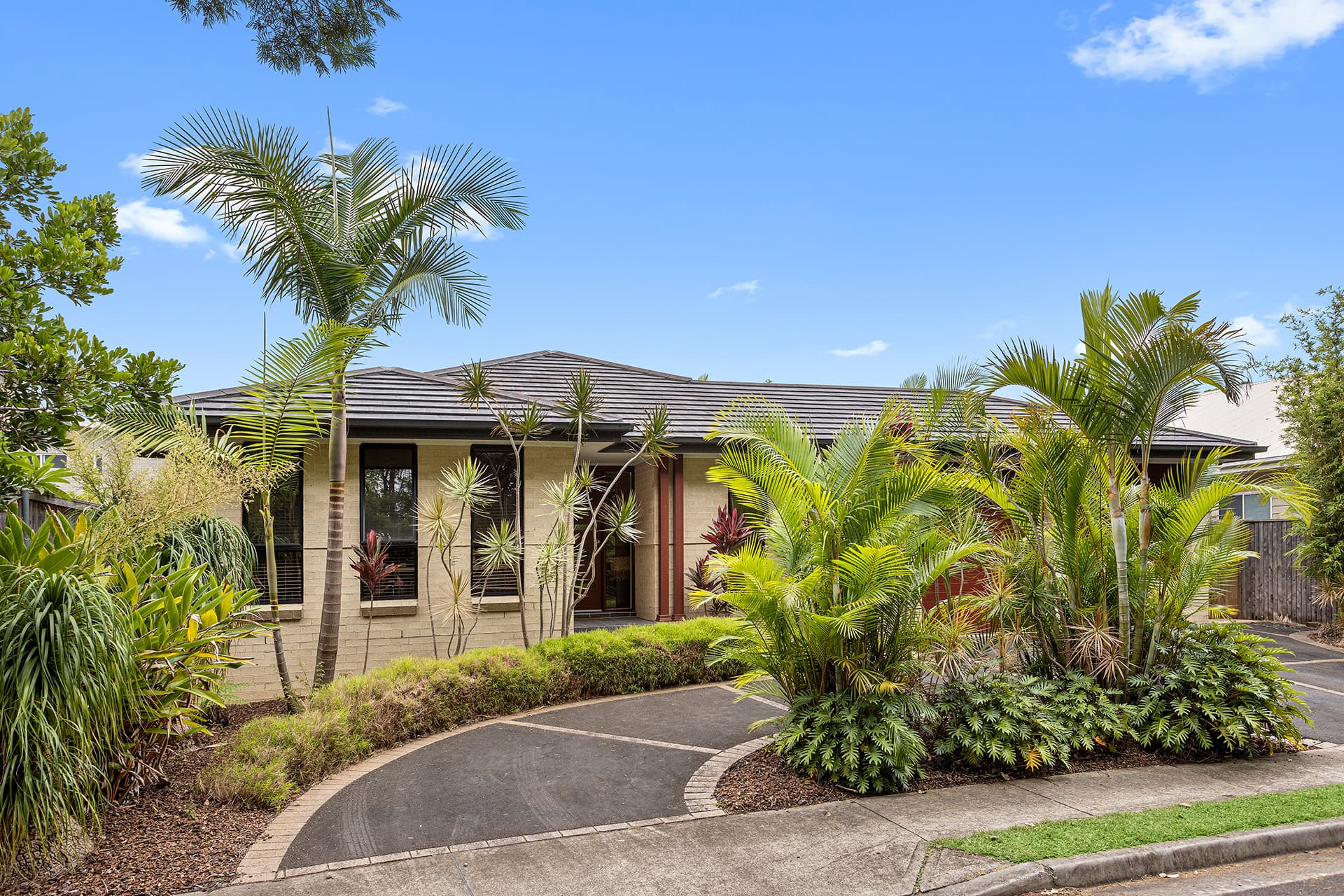 8 Spinners Way, Bulli, Toronto - Image 1