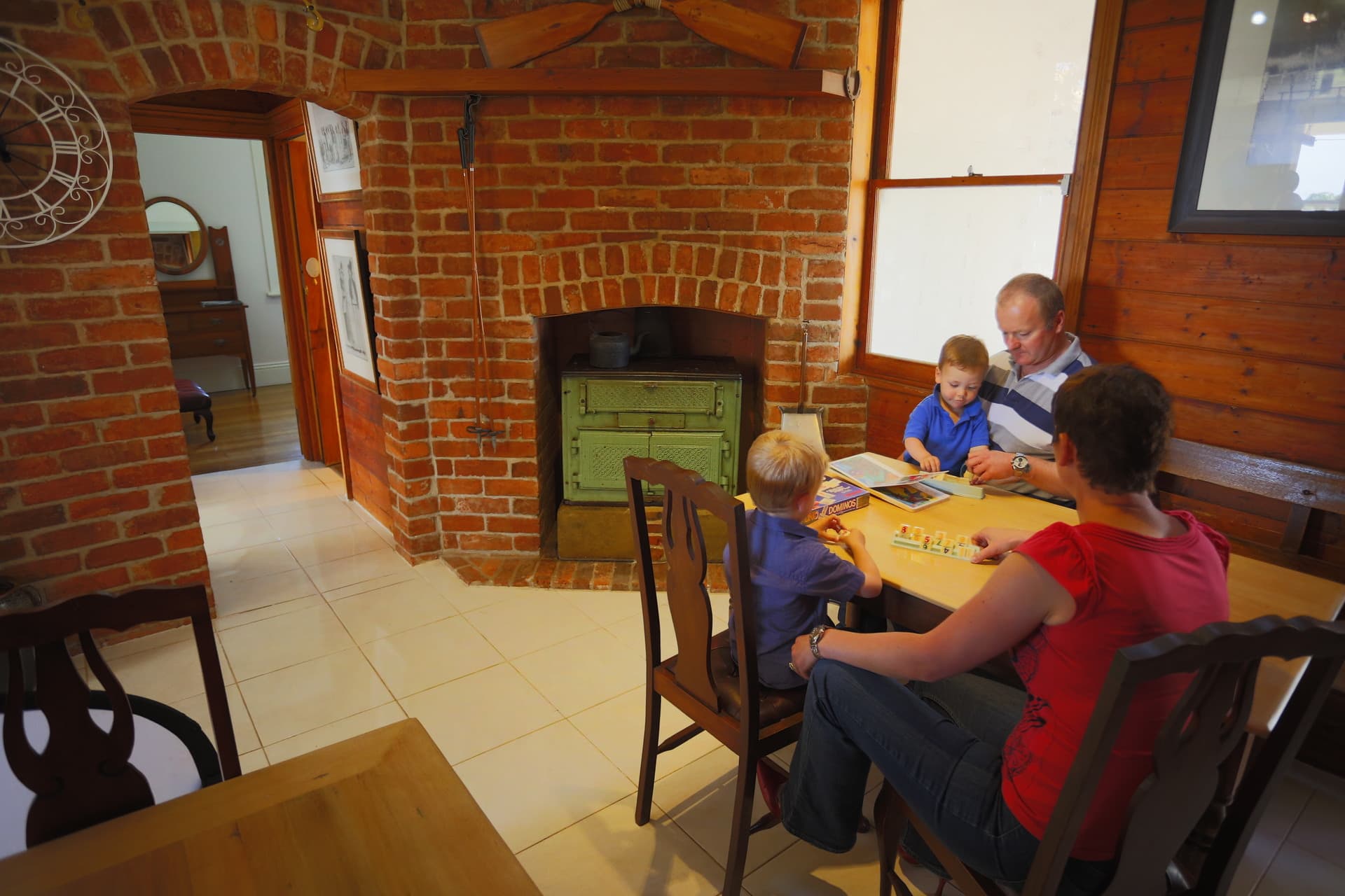32 Thomas Street, East Devonport, East Devonport - Thumbnail 4
