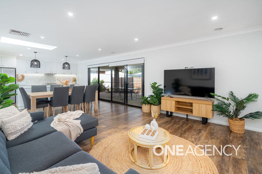 23 YENDA Avenue, Gobbagombalin, Bowen Mountain - Thumbnail 3